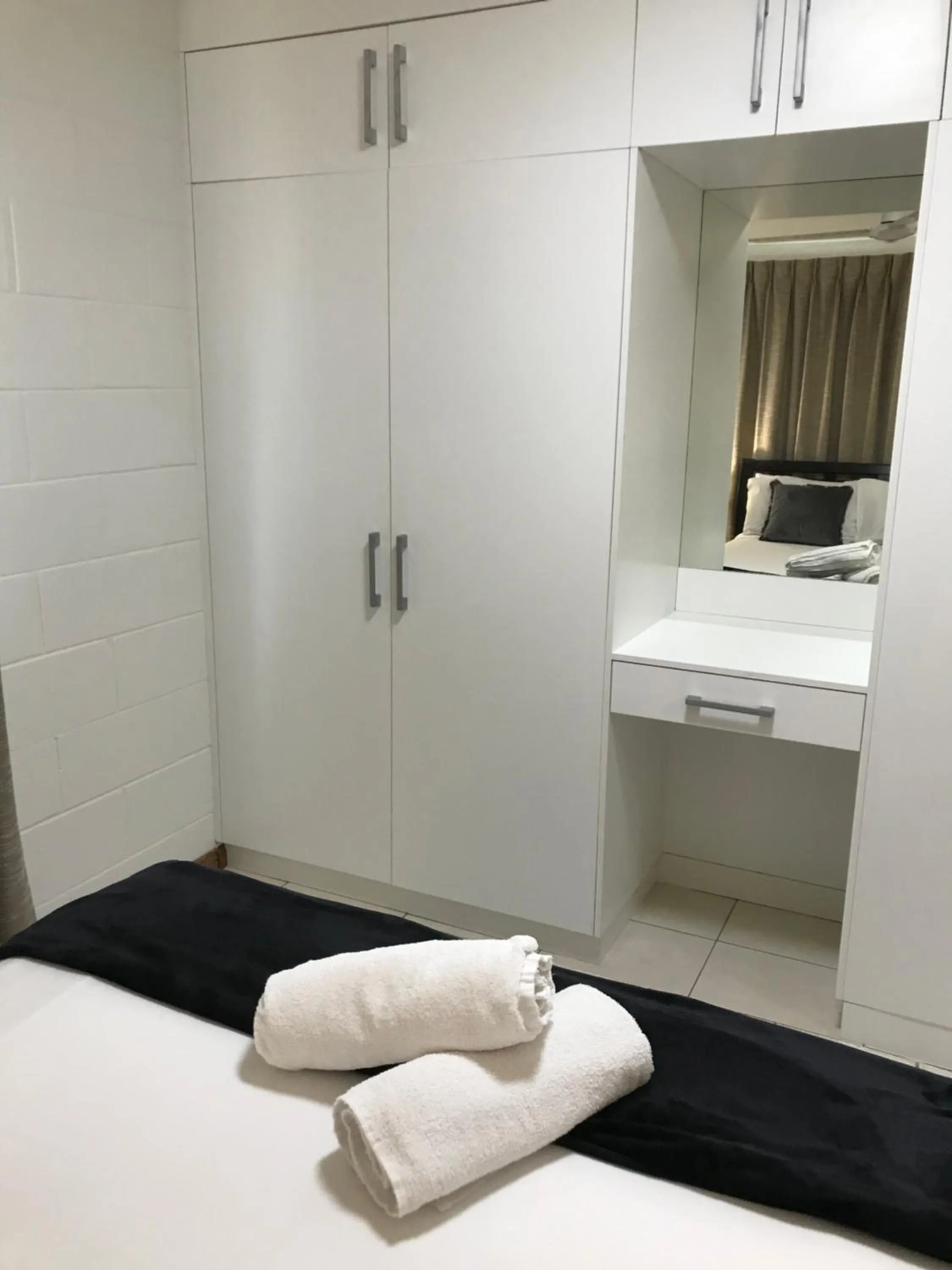 Bedroom, Bed in Ocean Breeze Units