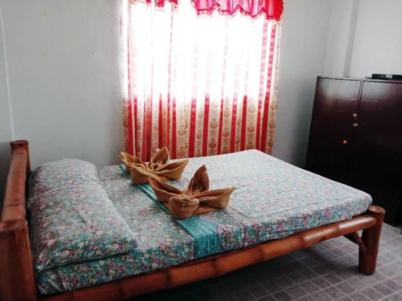 Bed in Cebu Guest Inn