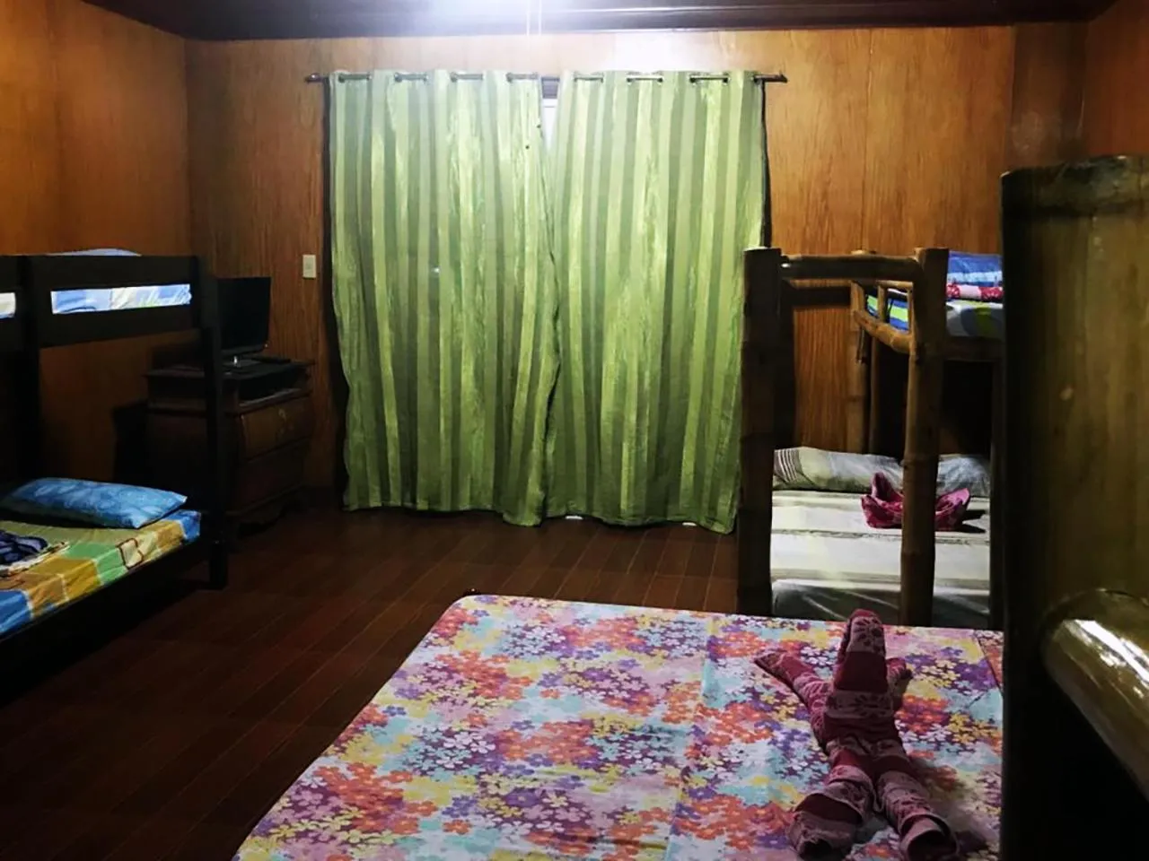 Bed in Cebu Guest Inn