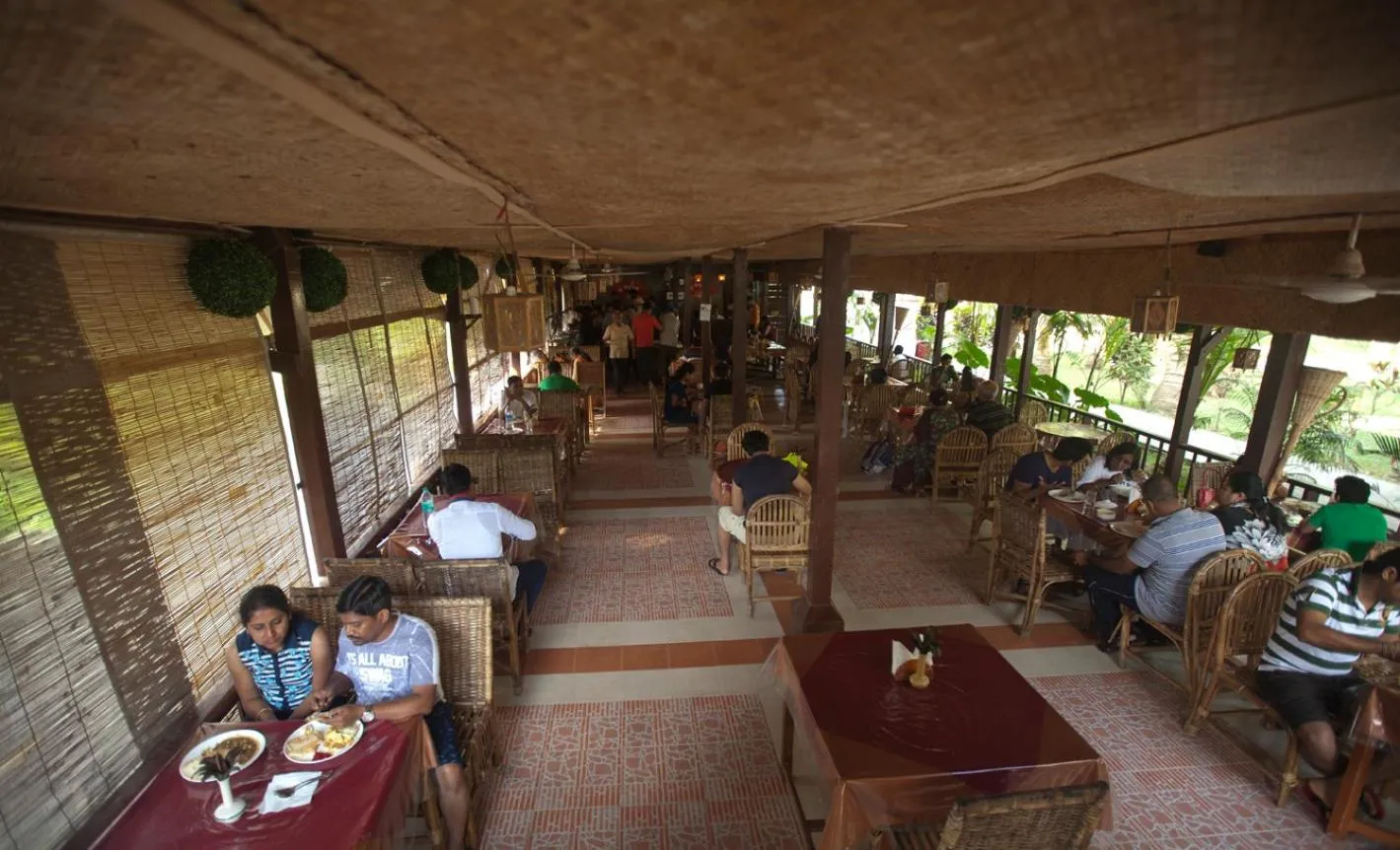 Restaurant/places to eat in Symphony Palms Beach Resort And Spa