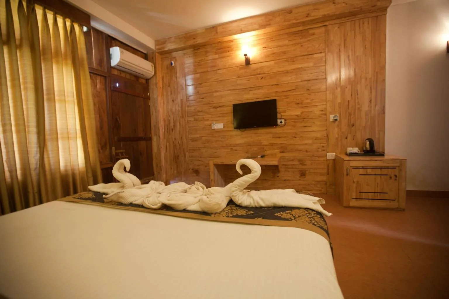 Bedroom in Symphony Palms Beach Resort And Spa