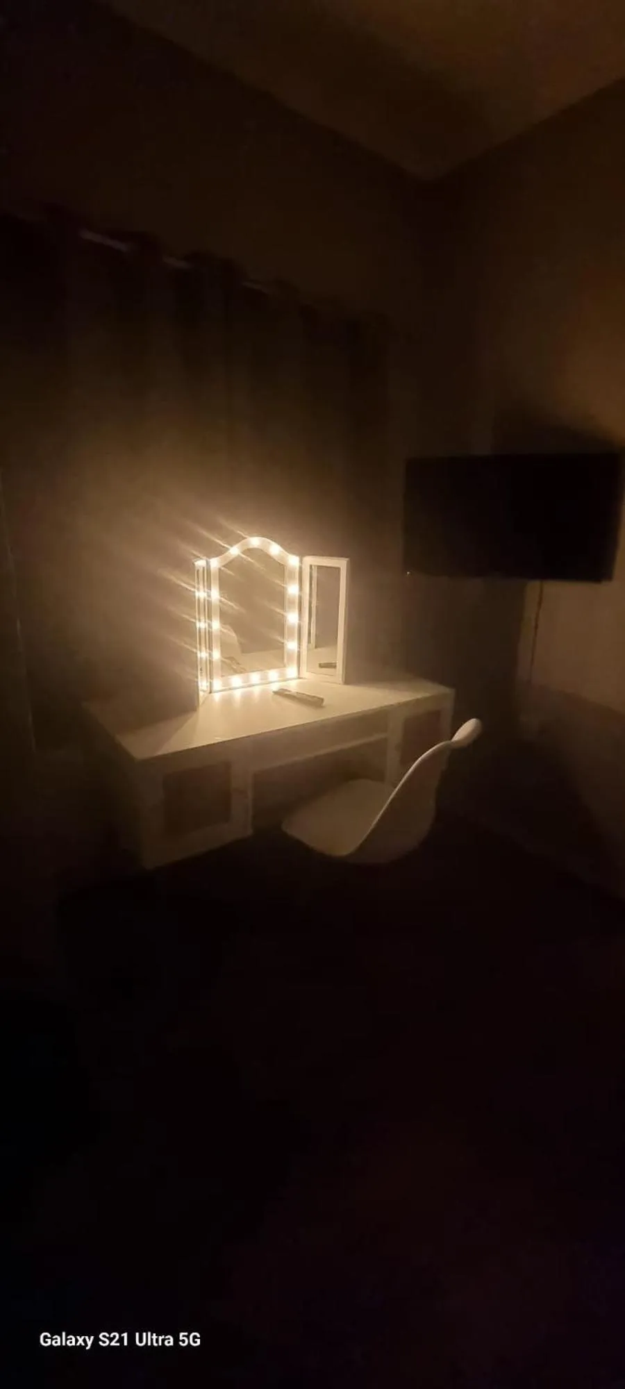 Photo of the whole room, Bed in Elstree Inn