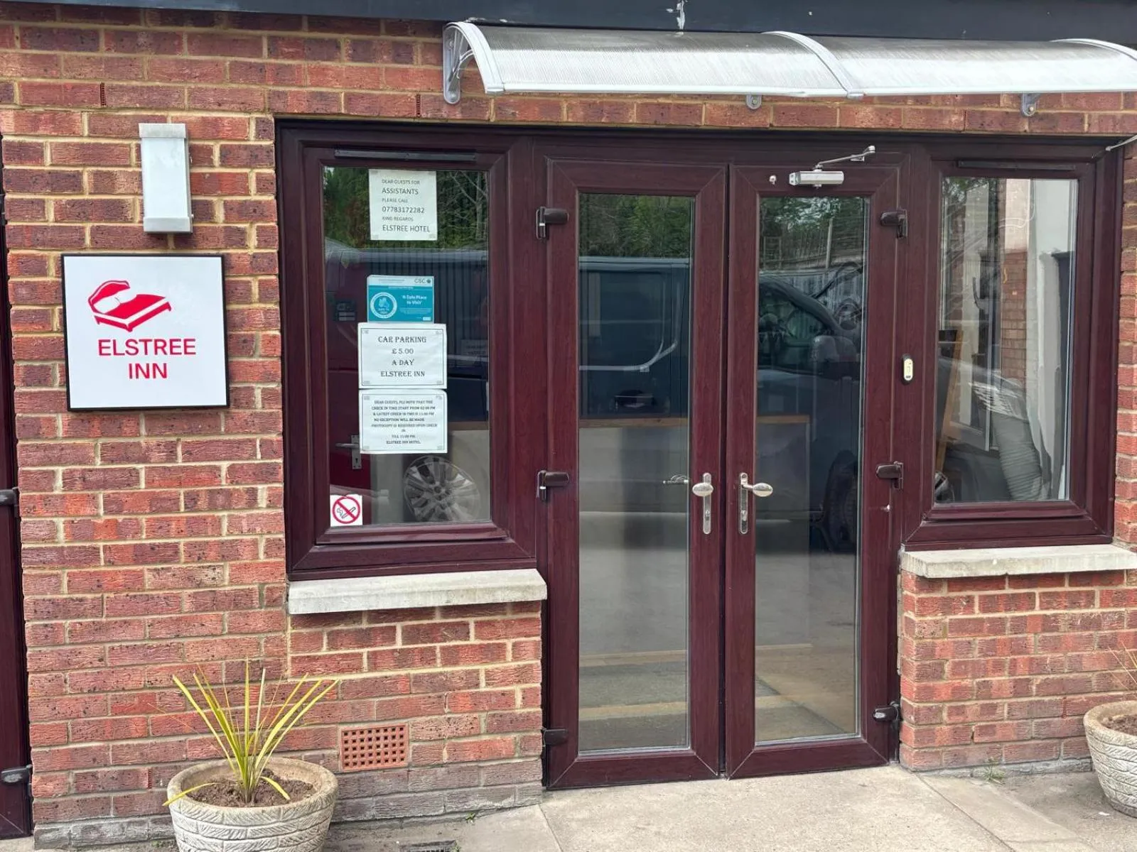 Property building in Elstree Inn