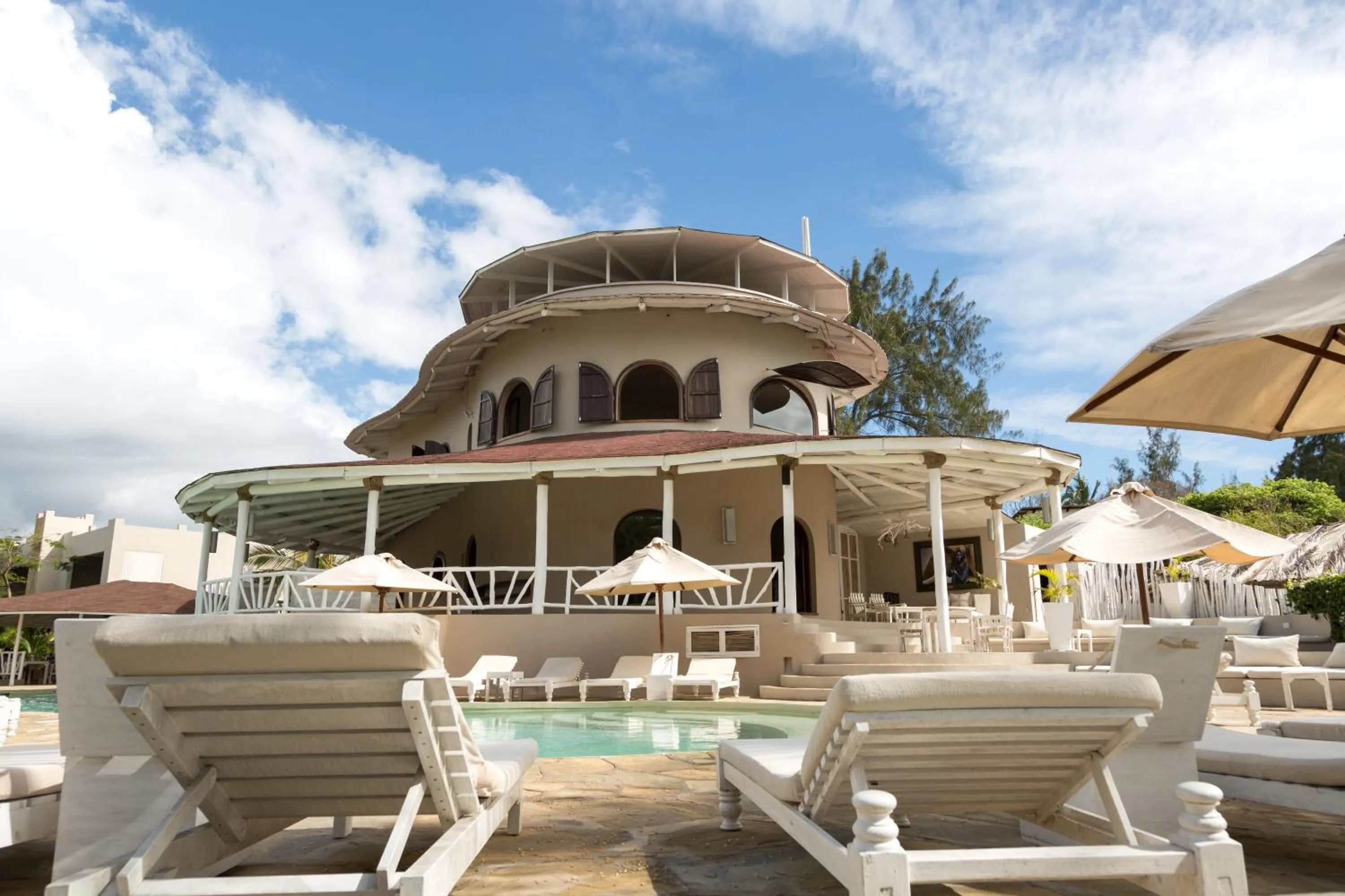 Property building in Kobe Suite Resort