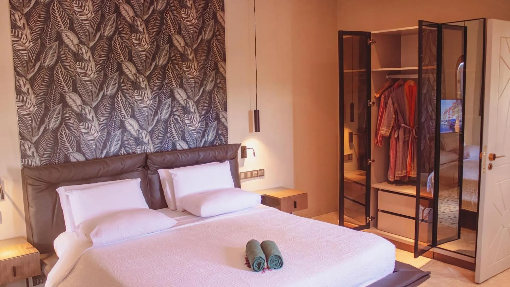 Bedroom, Bed in Kobe Suite Resort