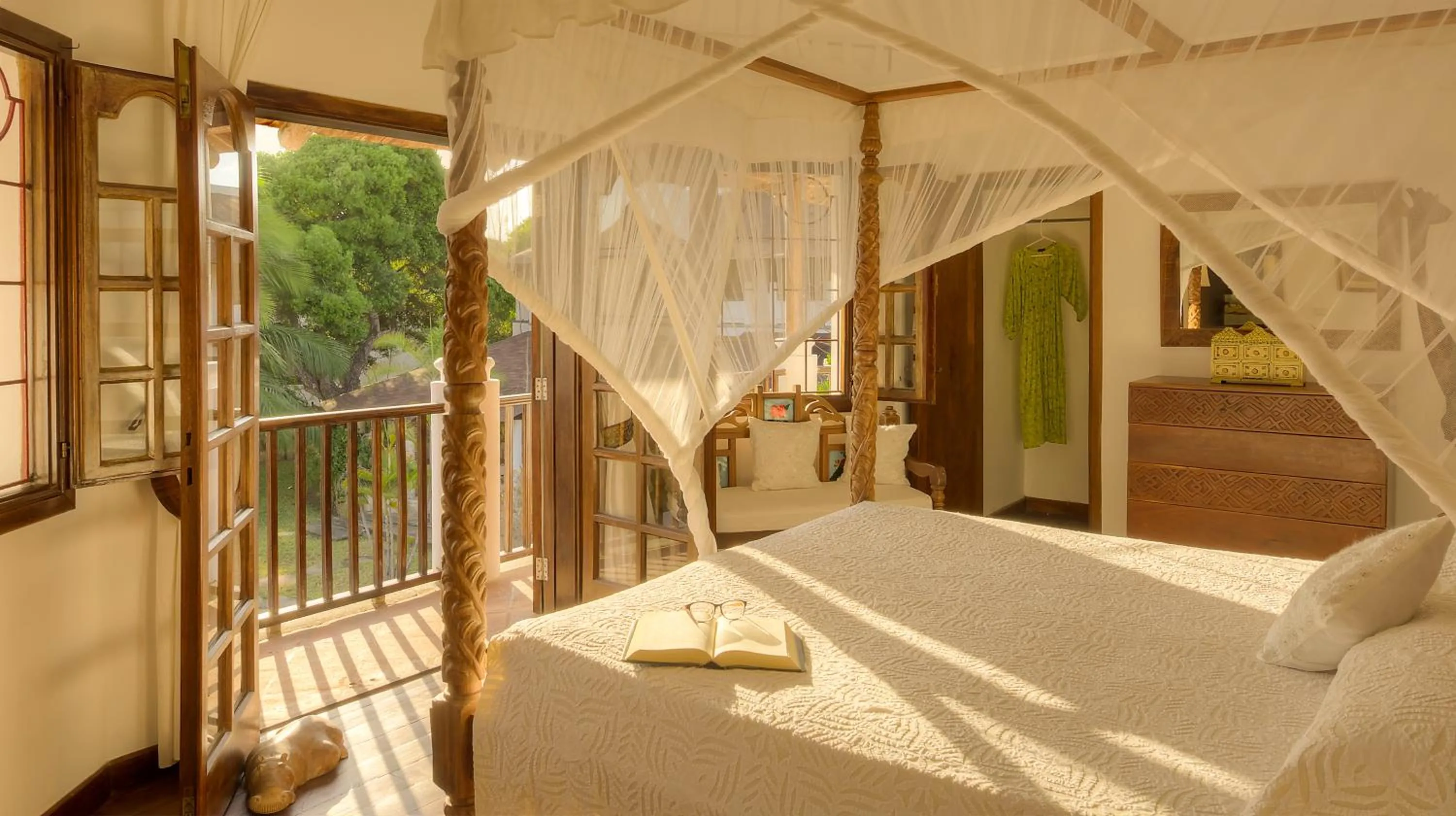 Bedroom, Bed in Kobe Suite Resort