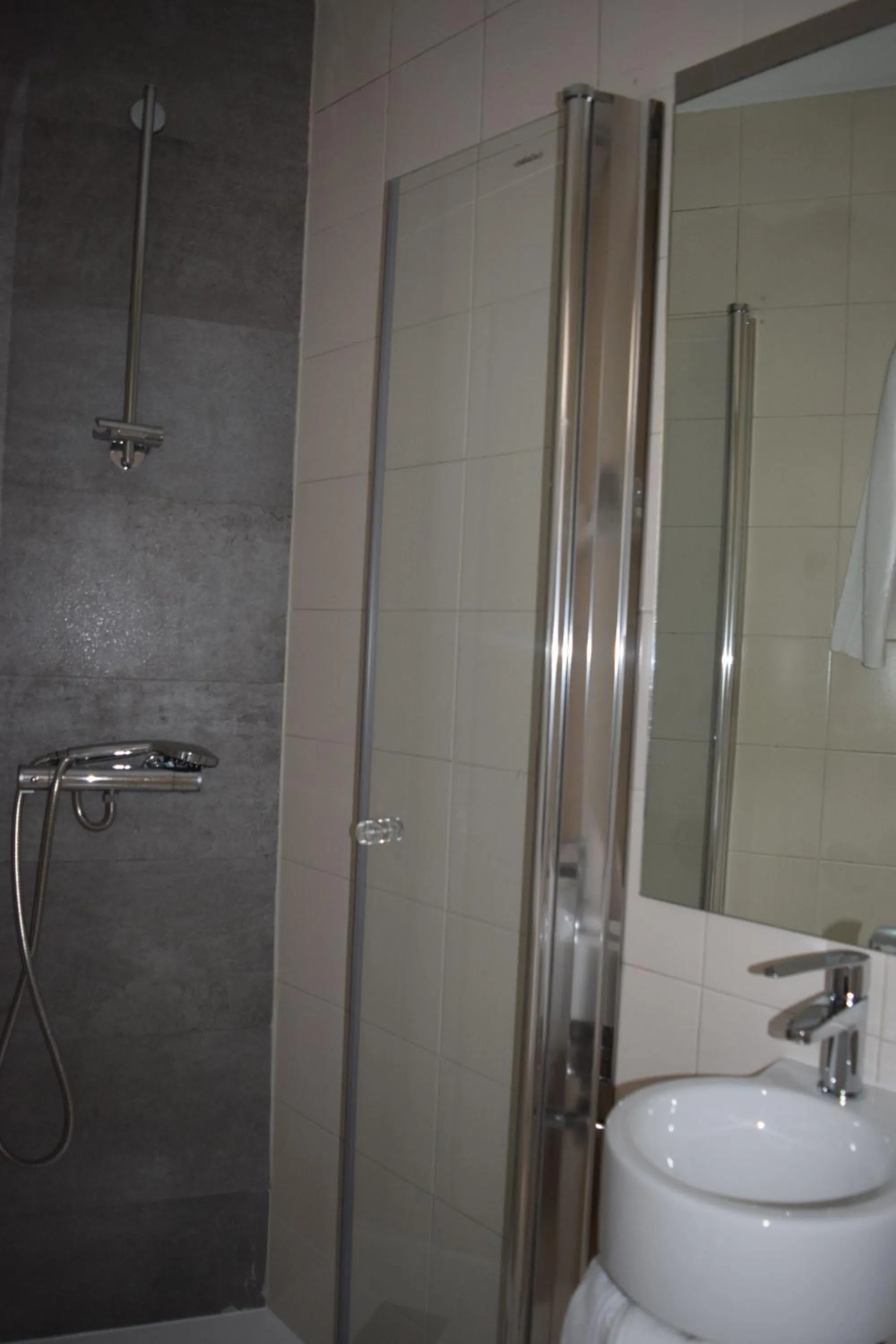 Bathroom in Hotel Miño