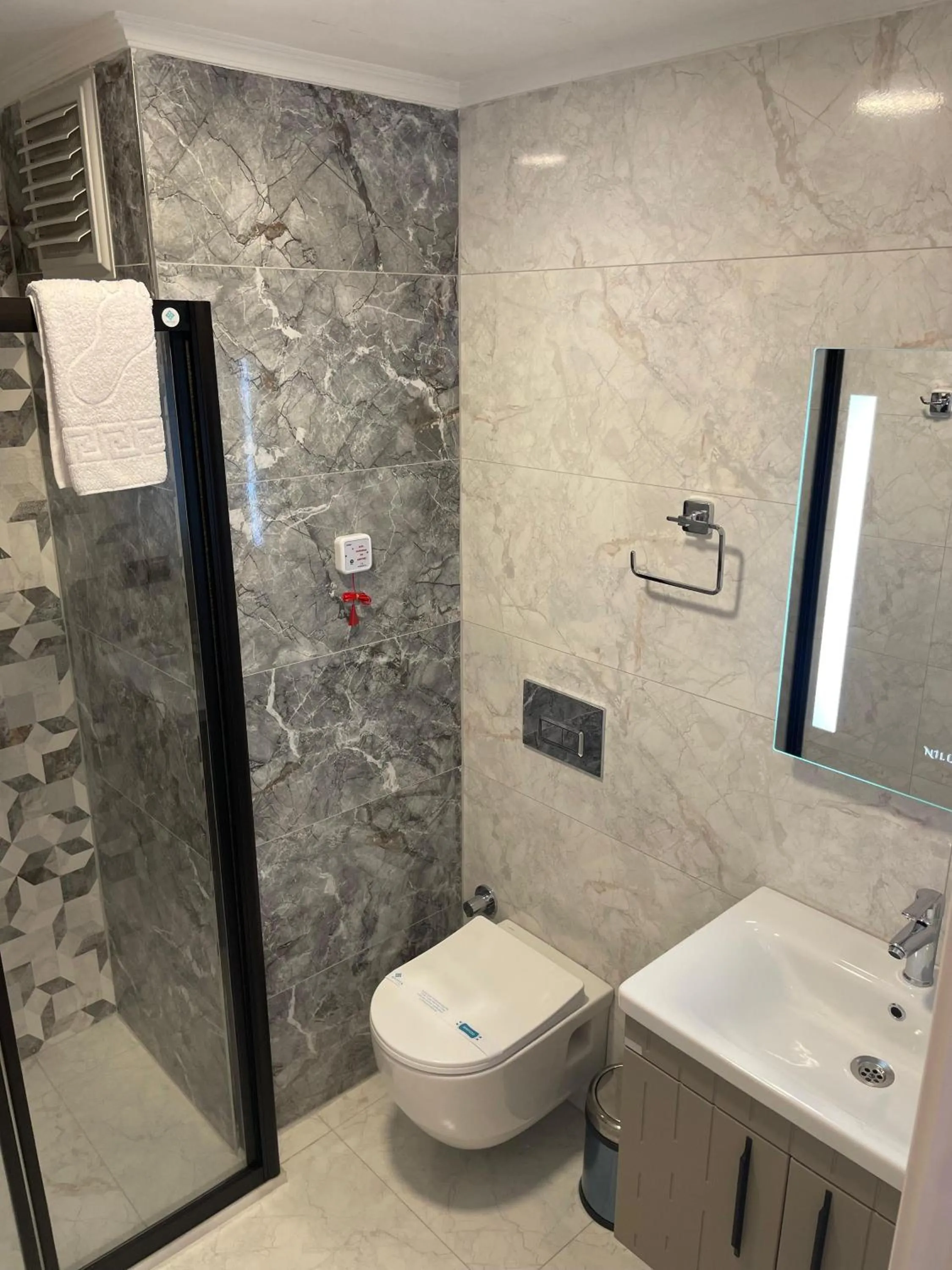 Shower in By Otel Nilüfer