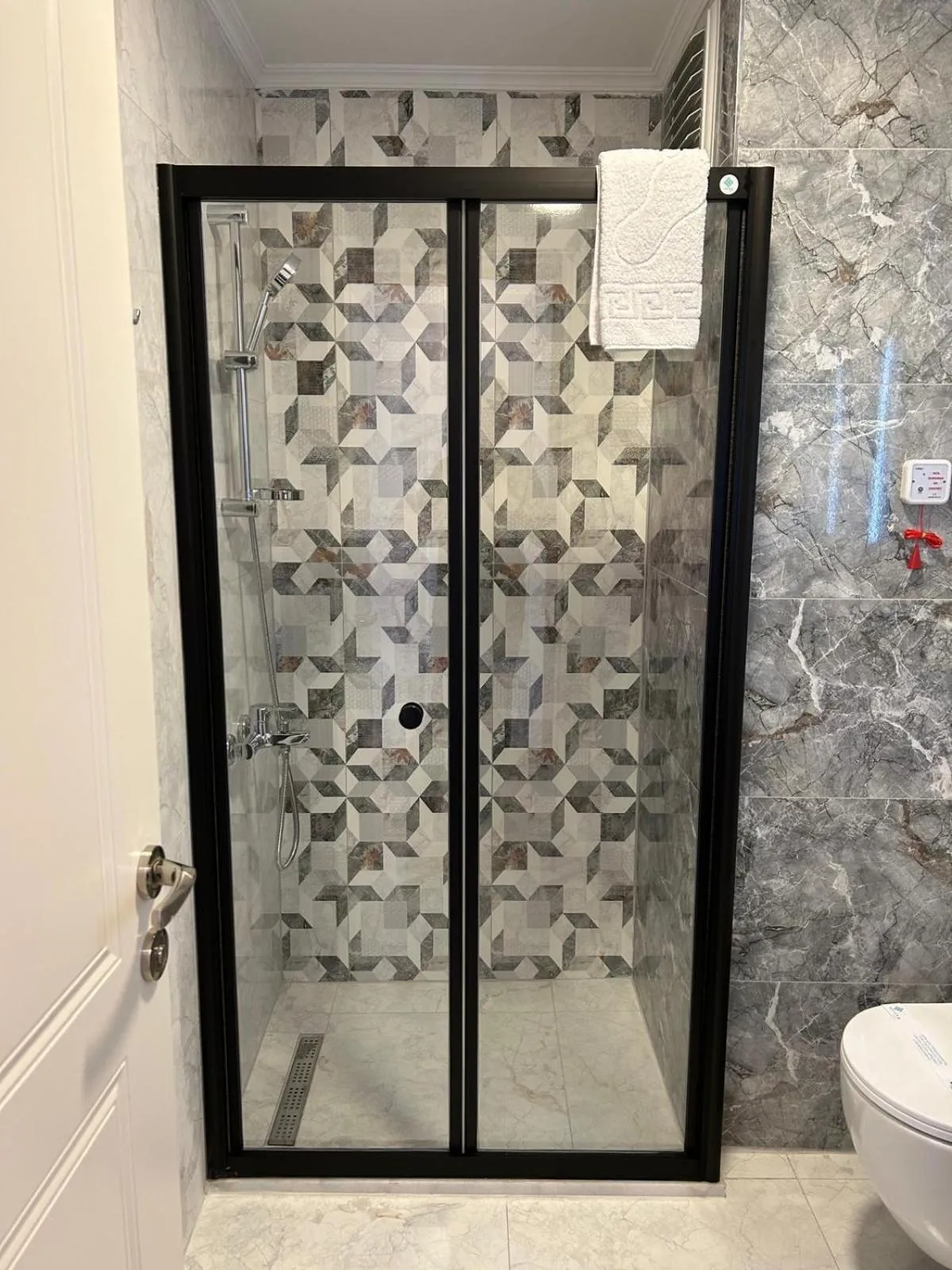 Shower in By Otel Nilüfer