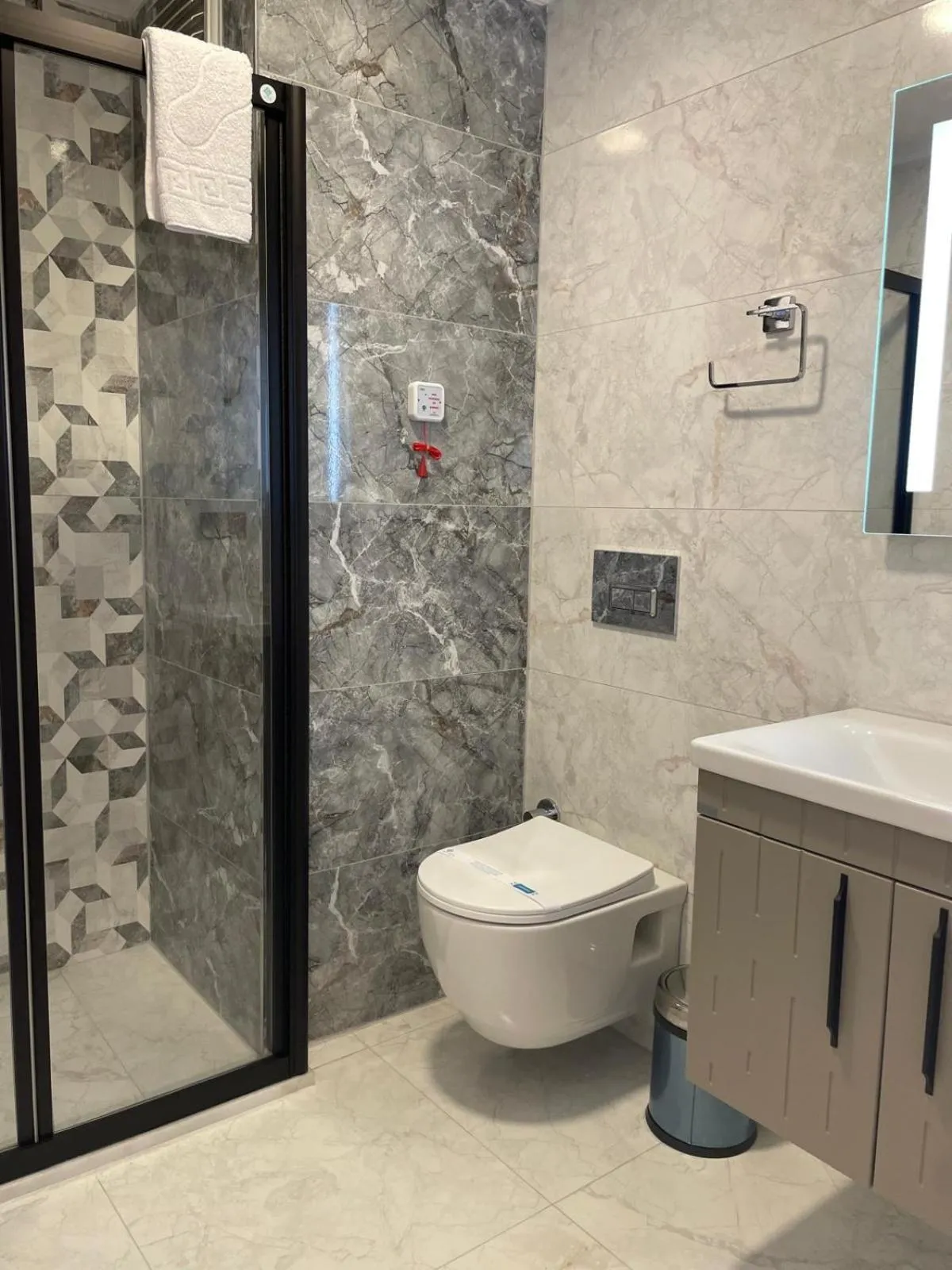 Shower in By Otel Nilüfer