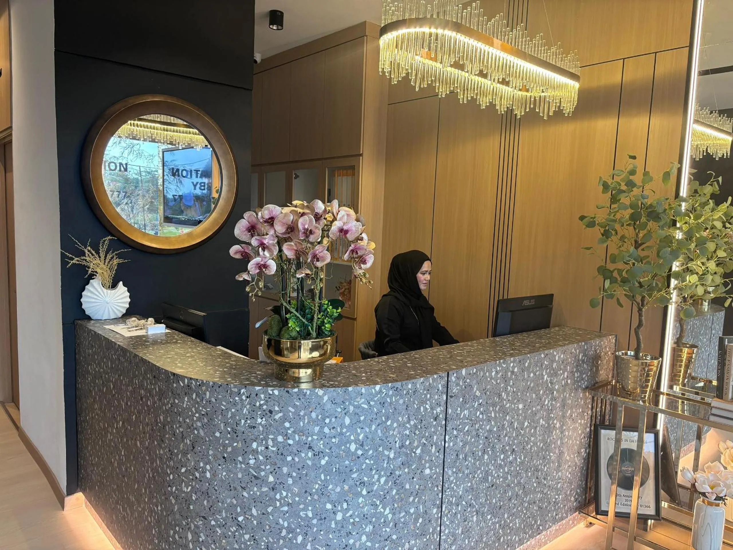 Lobby or reception in SWM Hotel