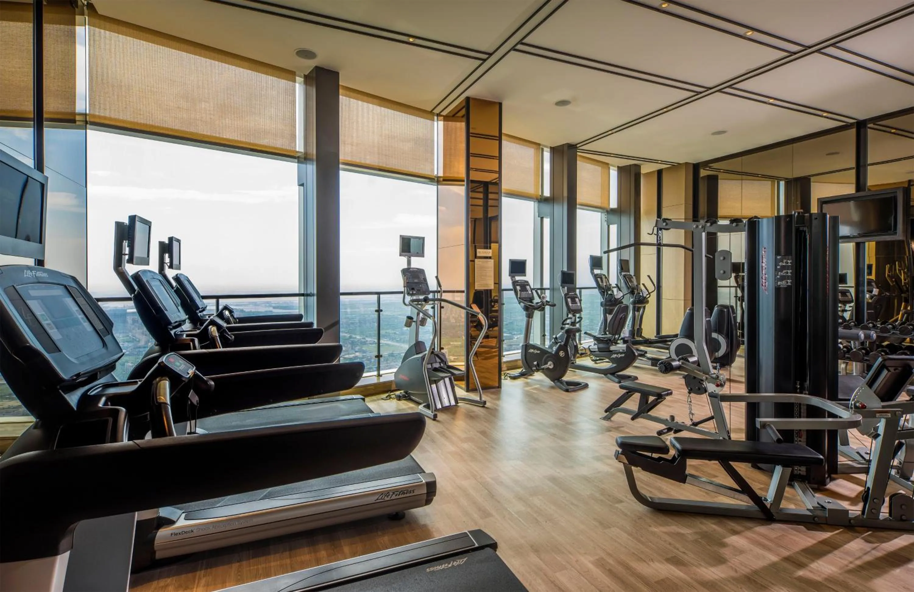 Fitness centre/facilities in HUALUXE Hotels & Resorts Nanchang High-Tech Zone, an IHG Hotel