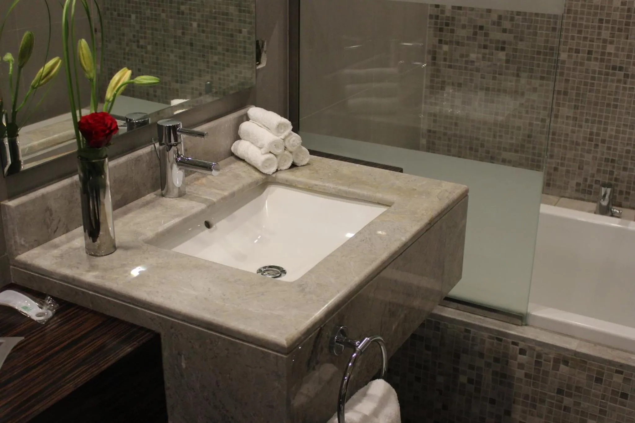 Photo of the whole room in Holiday Inn Jeddah Gateway by IHG