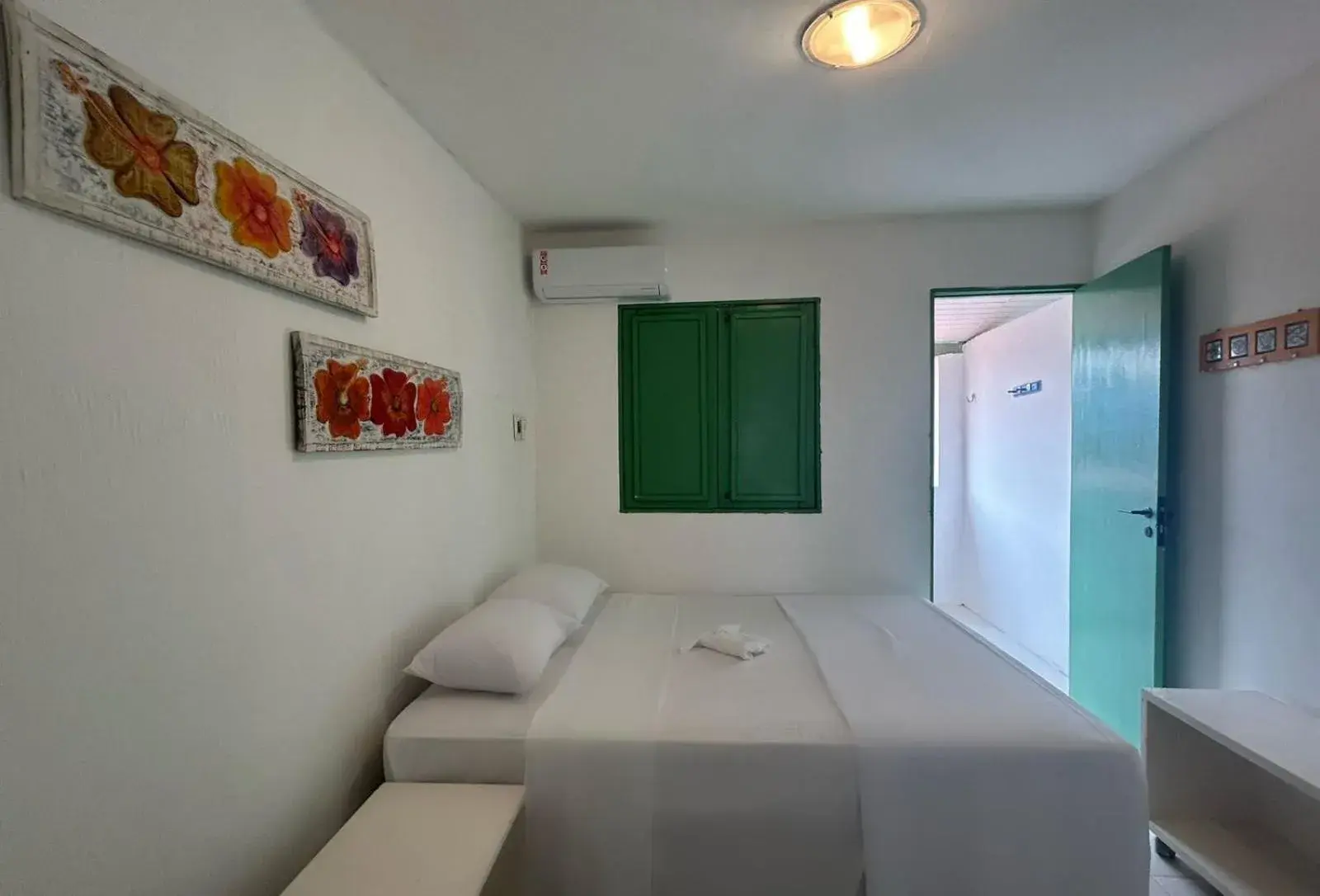 Double Room with Balcony in Pousada Maracaju Double Room with Balcony in Pousada Maracaju