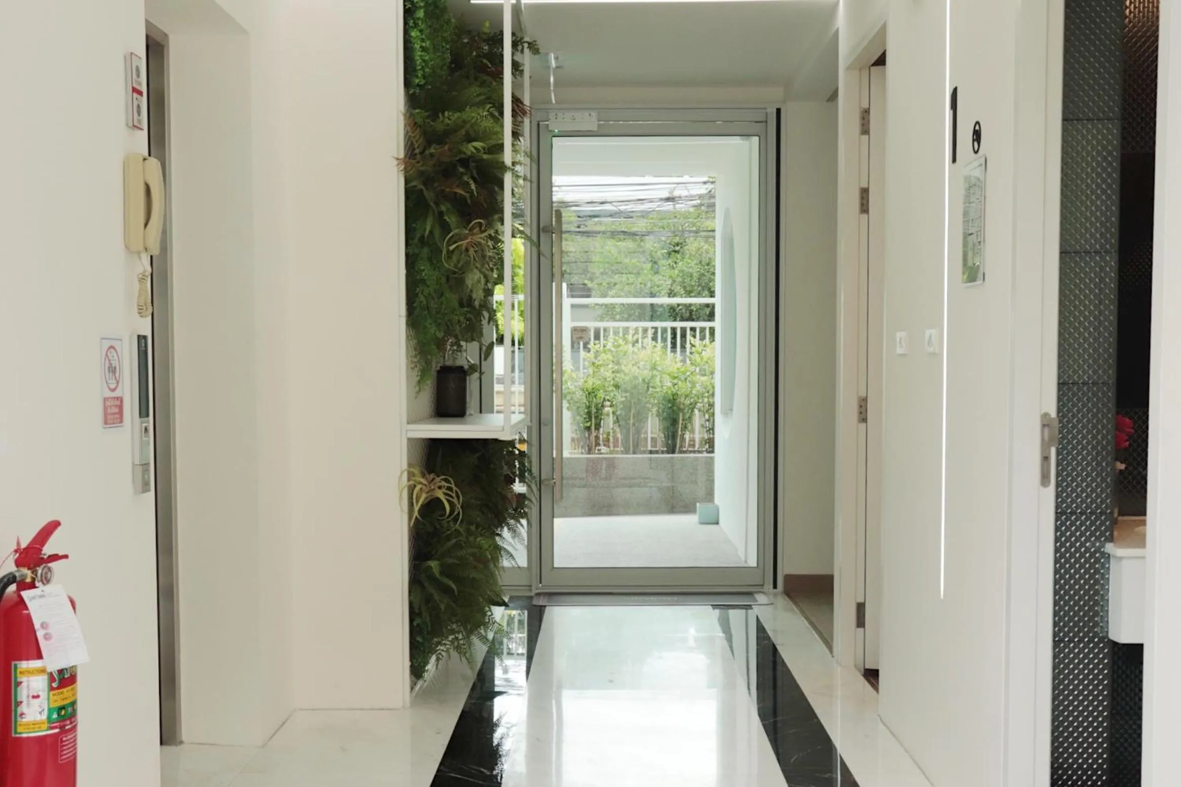 elevator in ResT Bangkok Poshtel