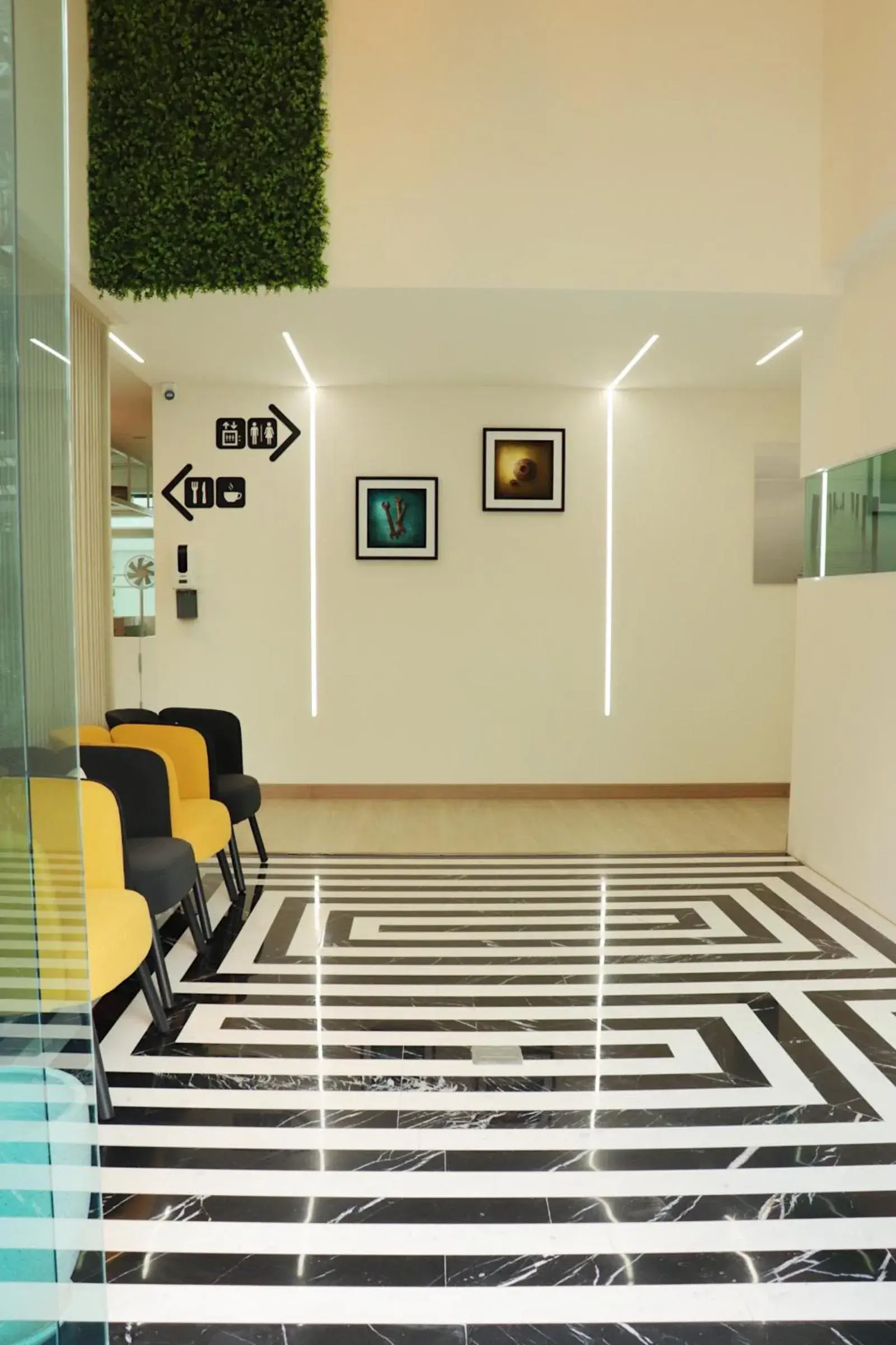 ResT Bangkok Poshtel ResT Bangkok Poshtel