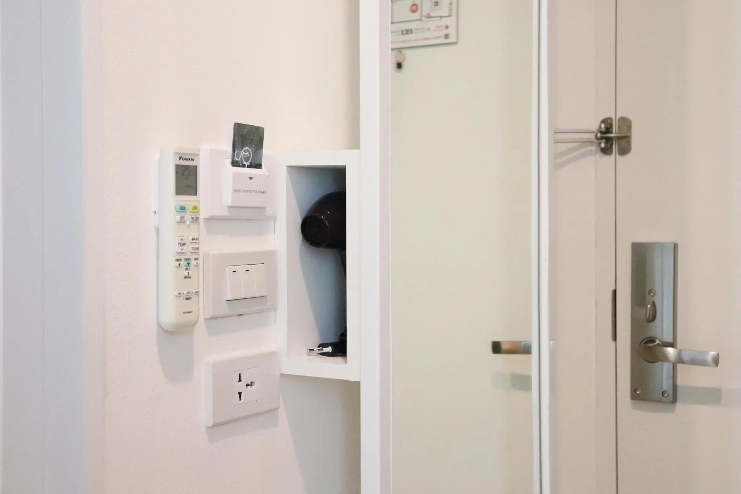 hair dryier in ResT Bangkok Poshtel