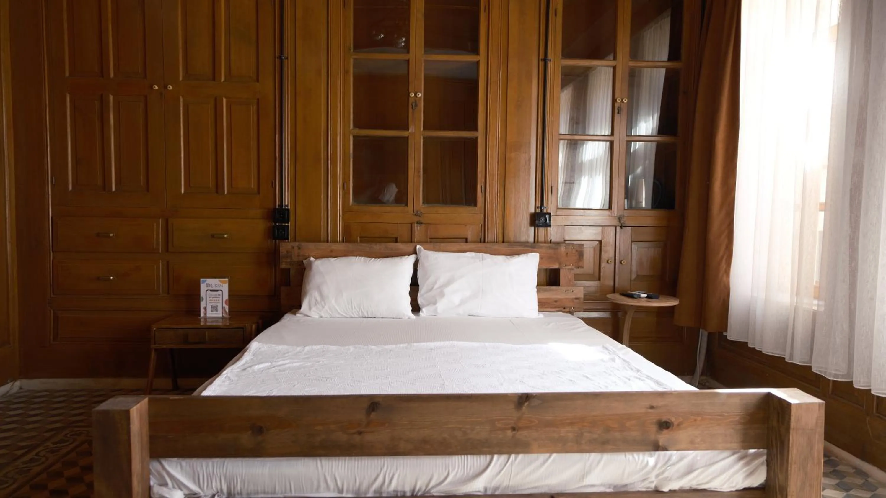 Bed in Ruken Hanım Konağı