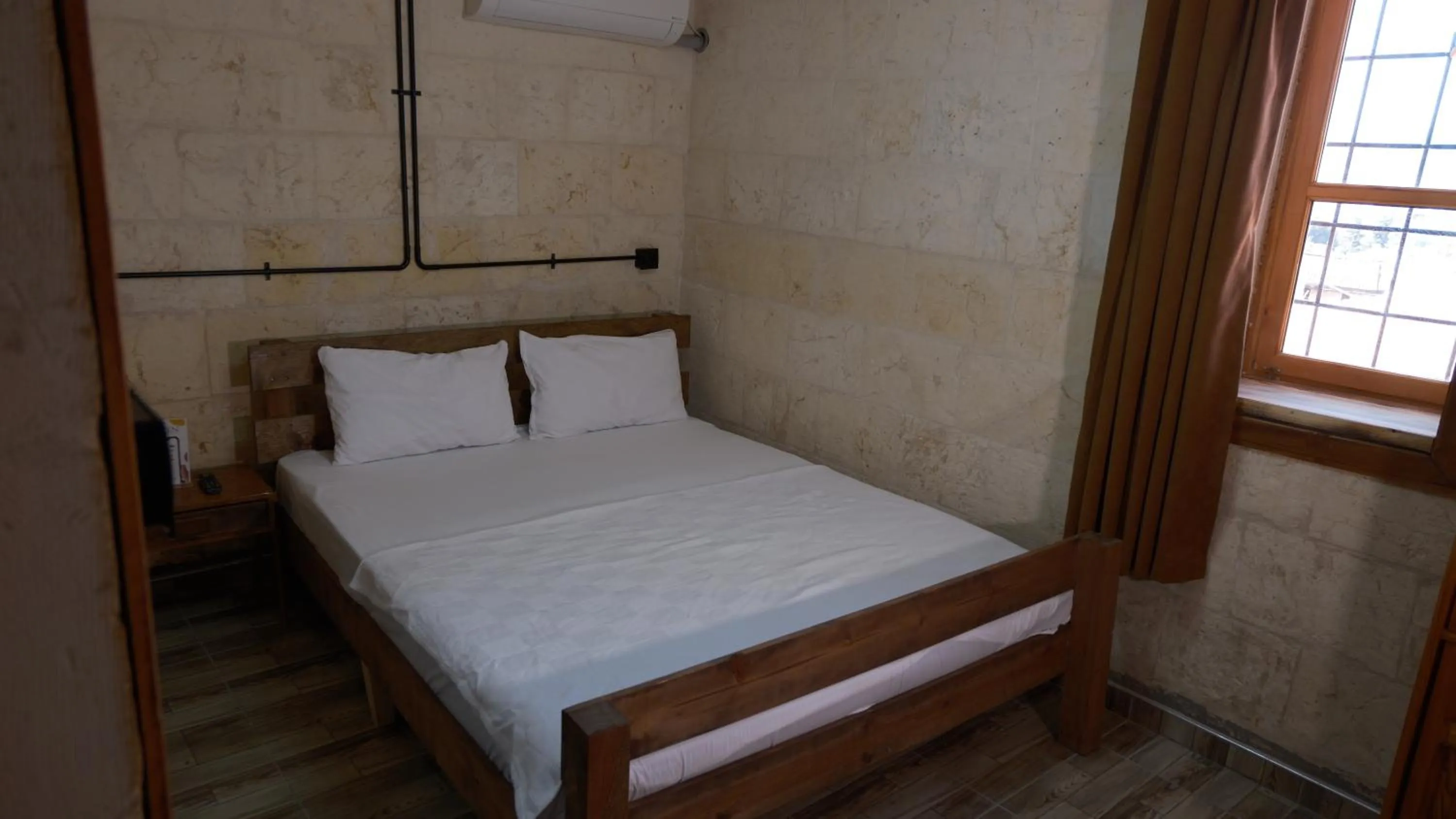 Bed in Ruken Hanım Konağı