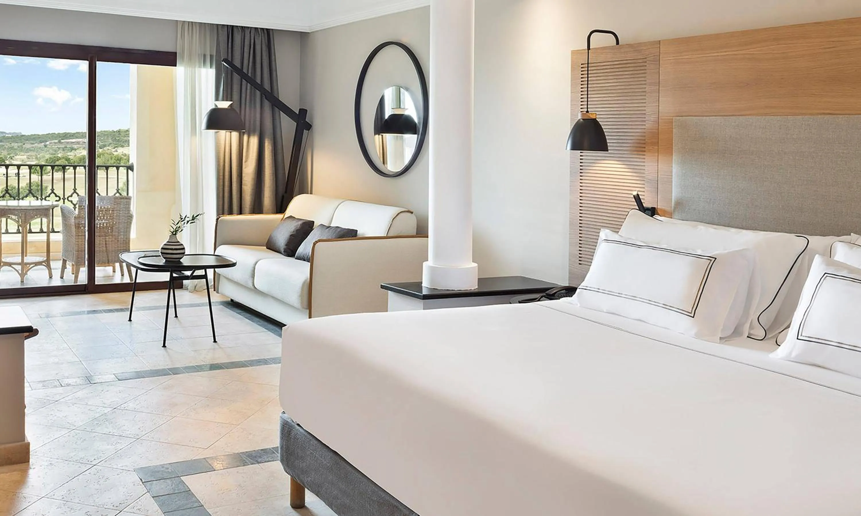 Bed in The Level at Meliá Villaitana