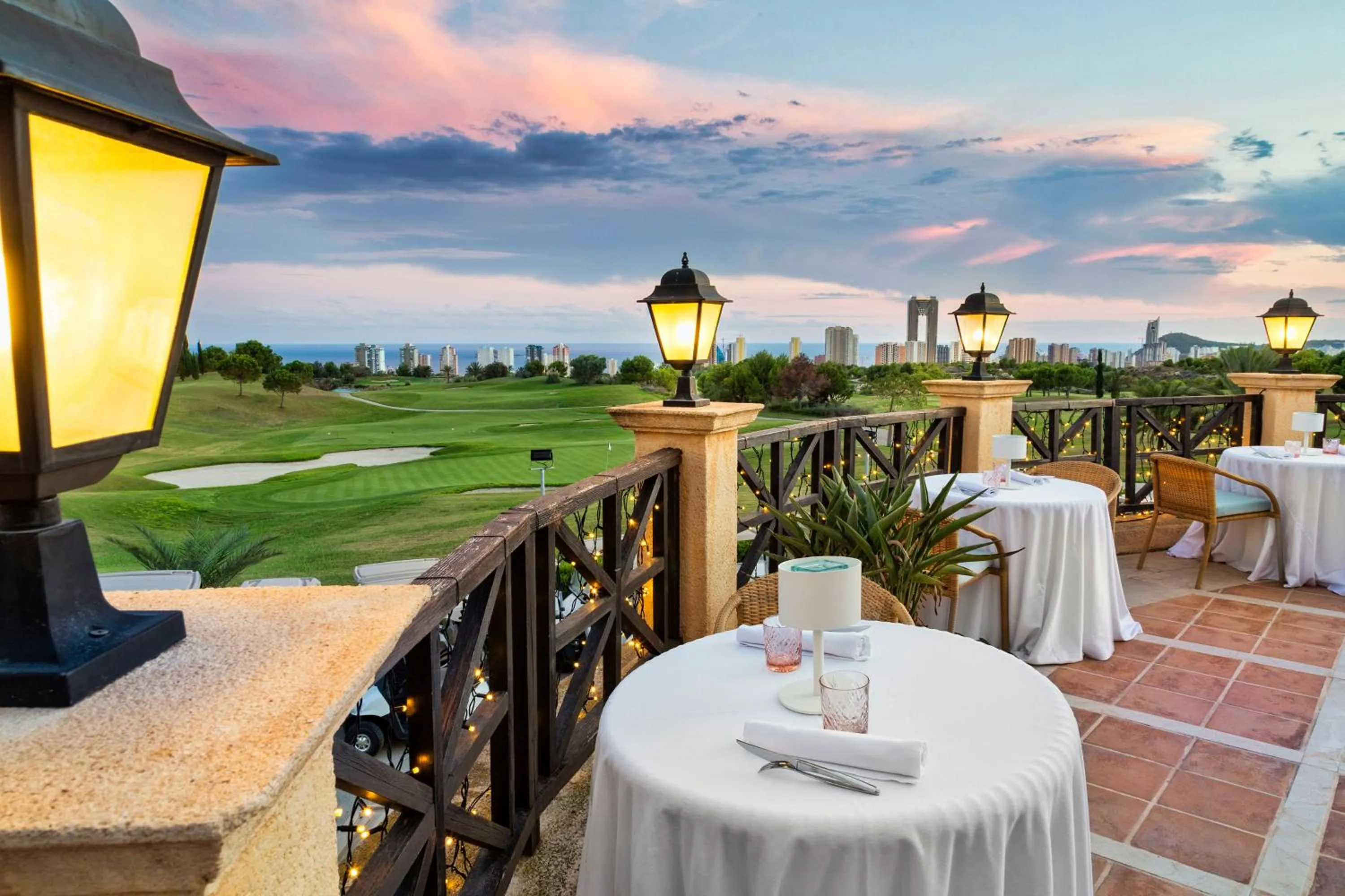 Restaurant/places to eat in The Level at Meliá Villaitana