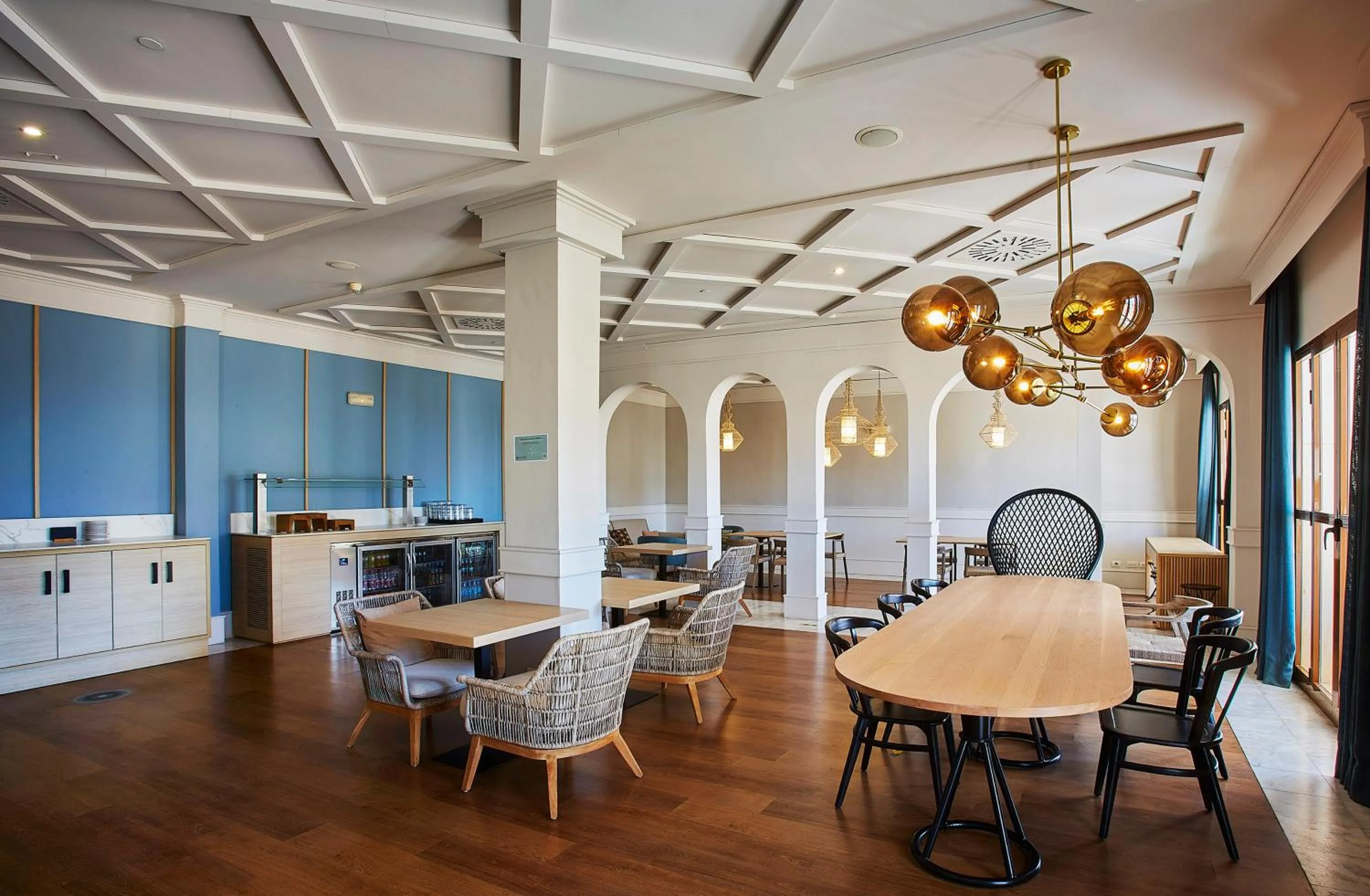 Lounge or bar in The Level at Meliá Villaitana