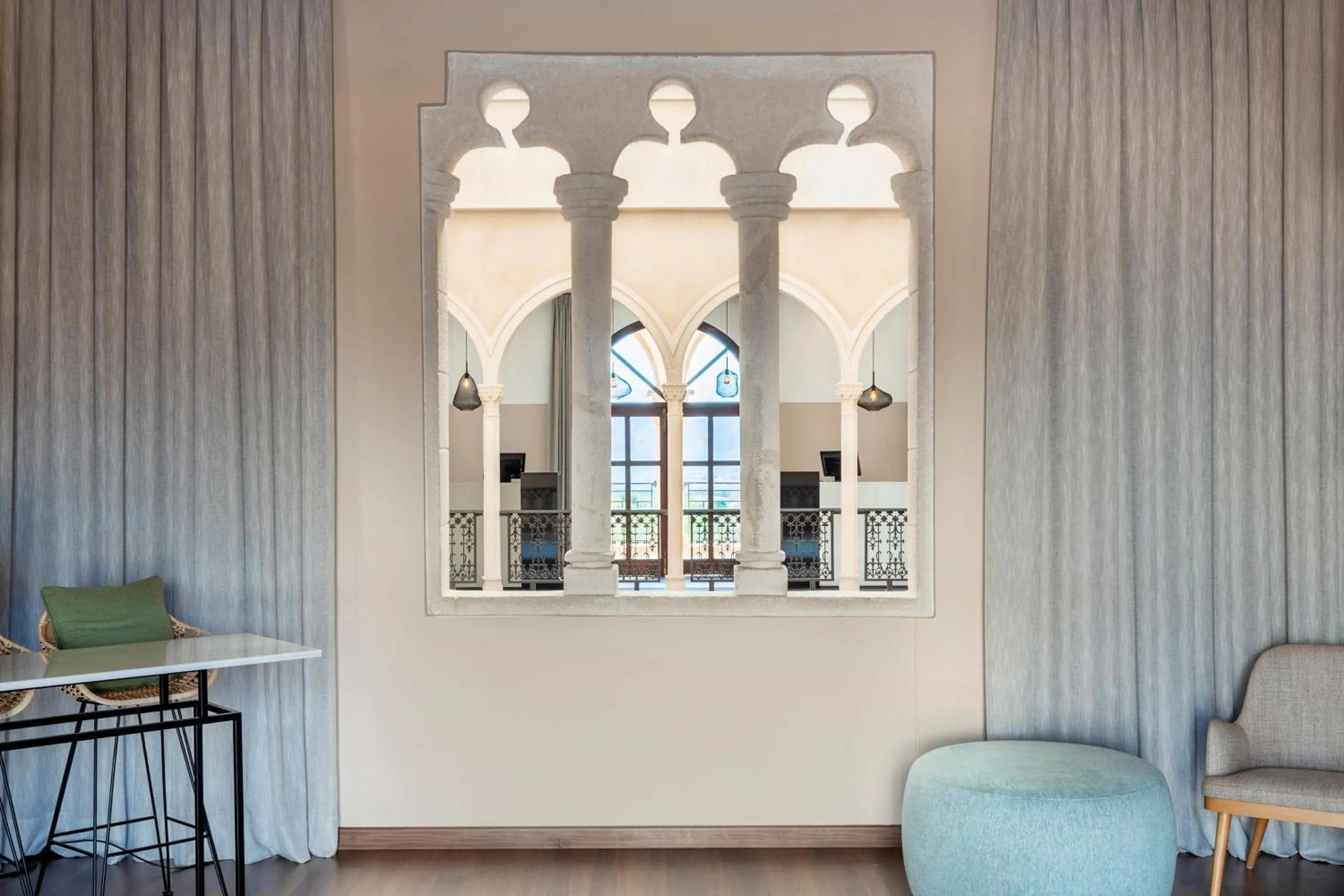 Lobby or reception in The Level at Meliá Villaitana