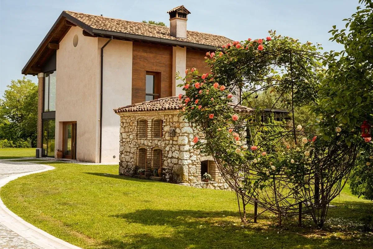 Spring in Country House Due Fiumi