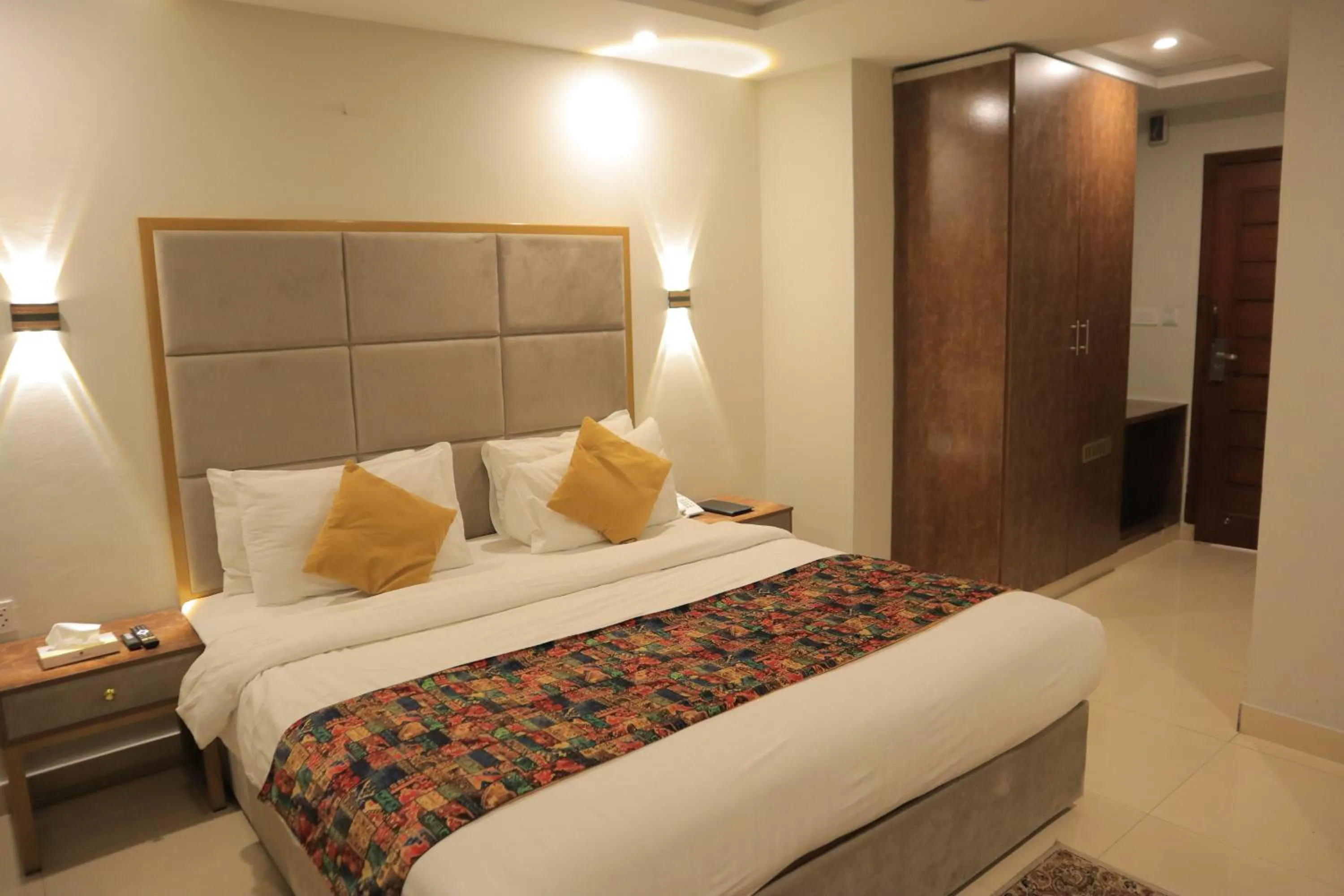 Bed in Destination Hotel Murree