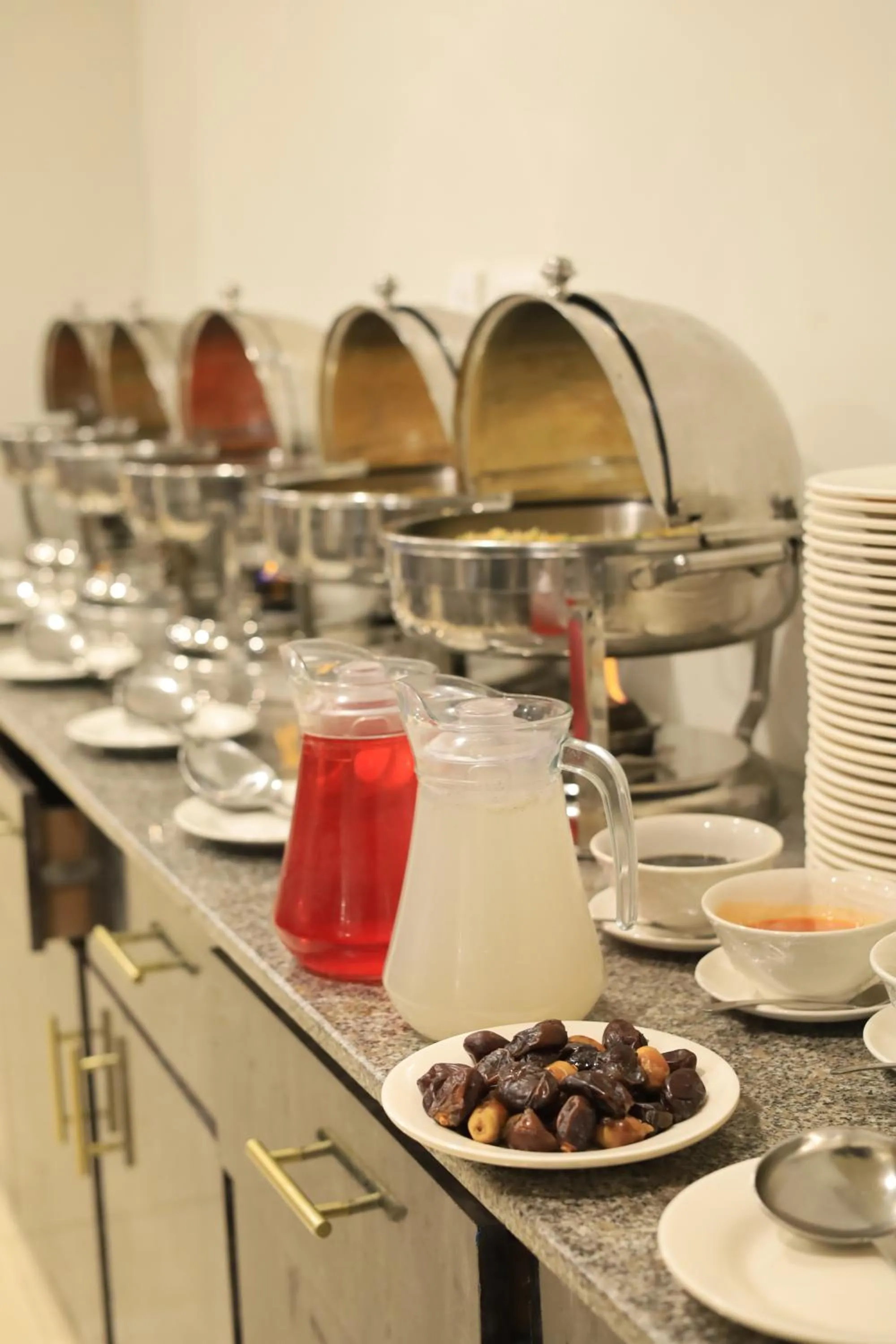 Restaurant/places to eat in Destination Hotel Murree