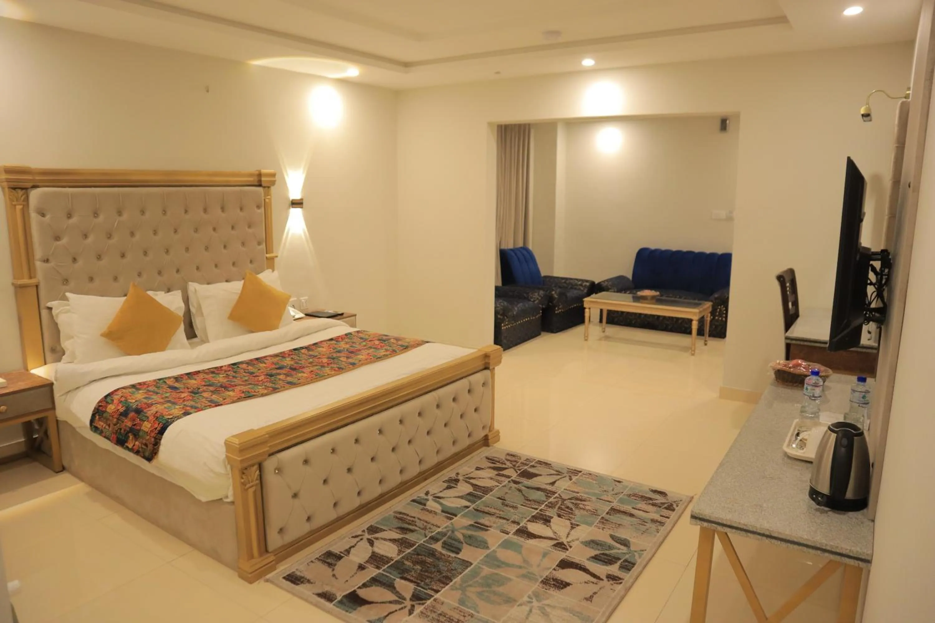 Bed in Destination Hotel Murree