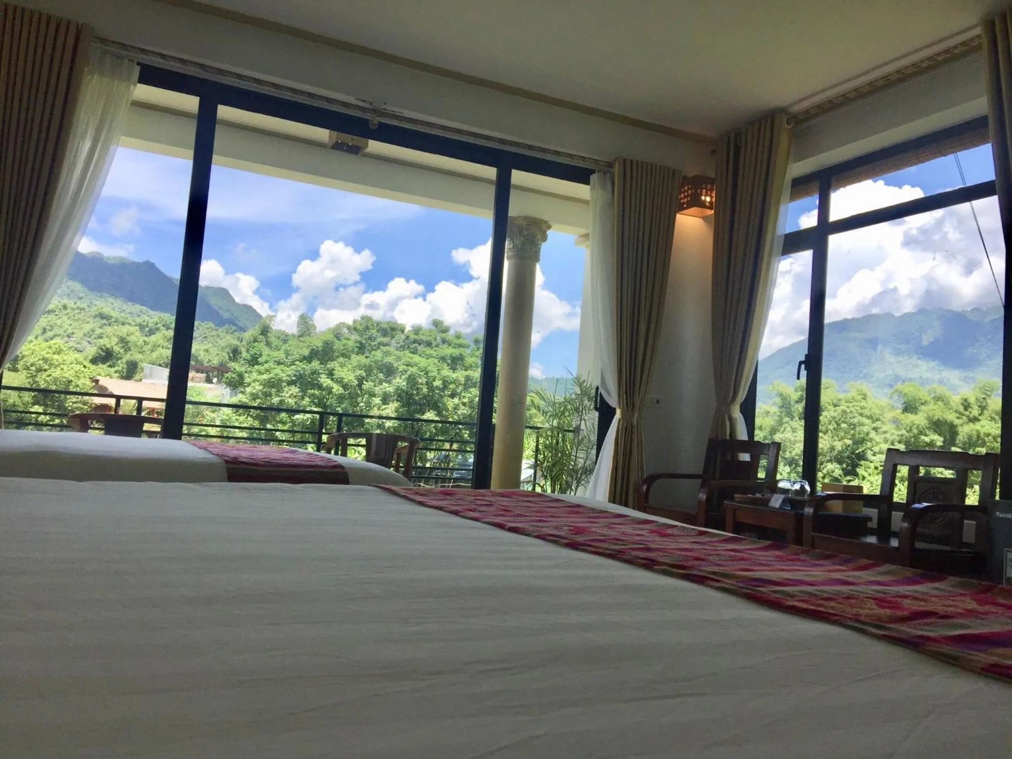Bed in Mai Chau Sunset Boutique Hotel