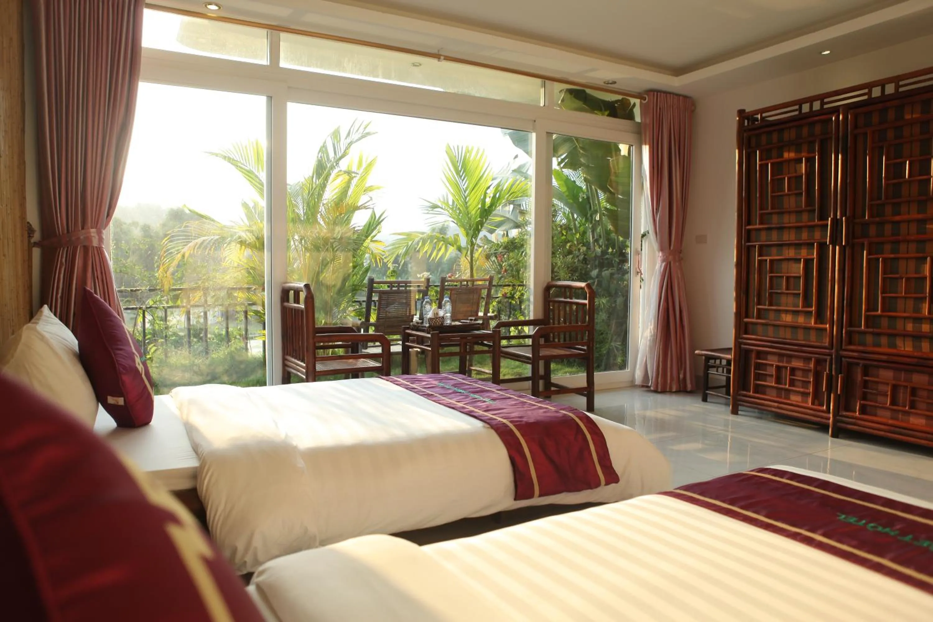 Day, Bed in Mai Chau Sunset Boutique Hotel