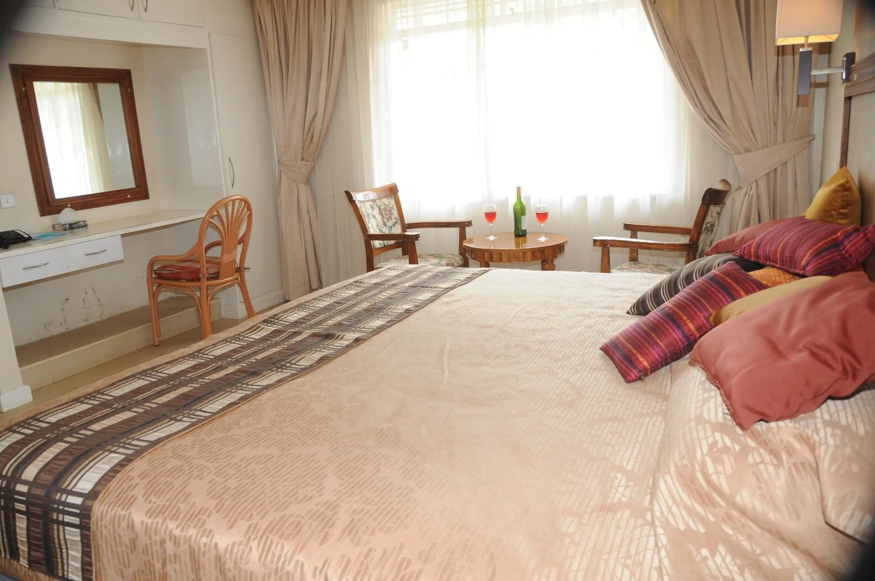 Photo of the whole room in Hotel Riverview Westlands