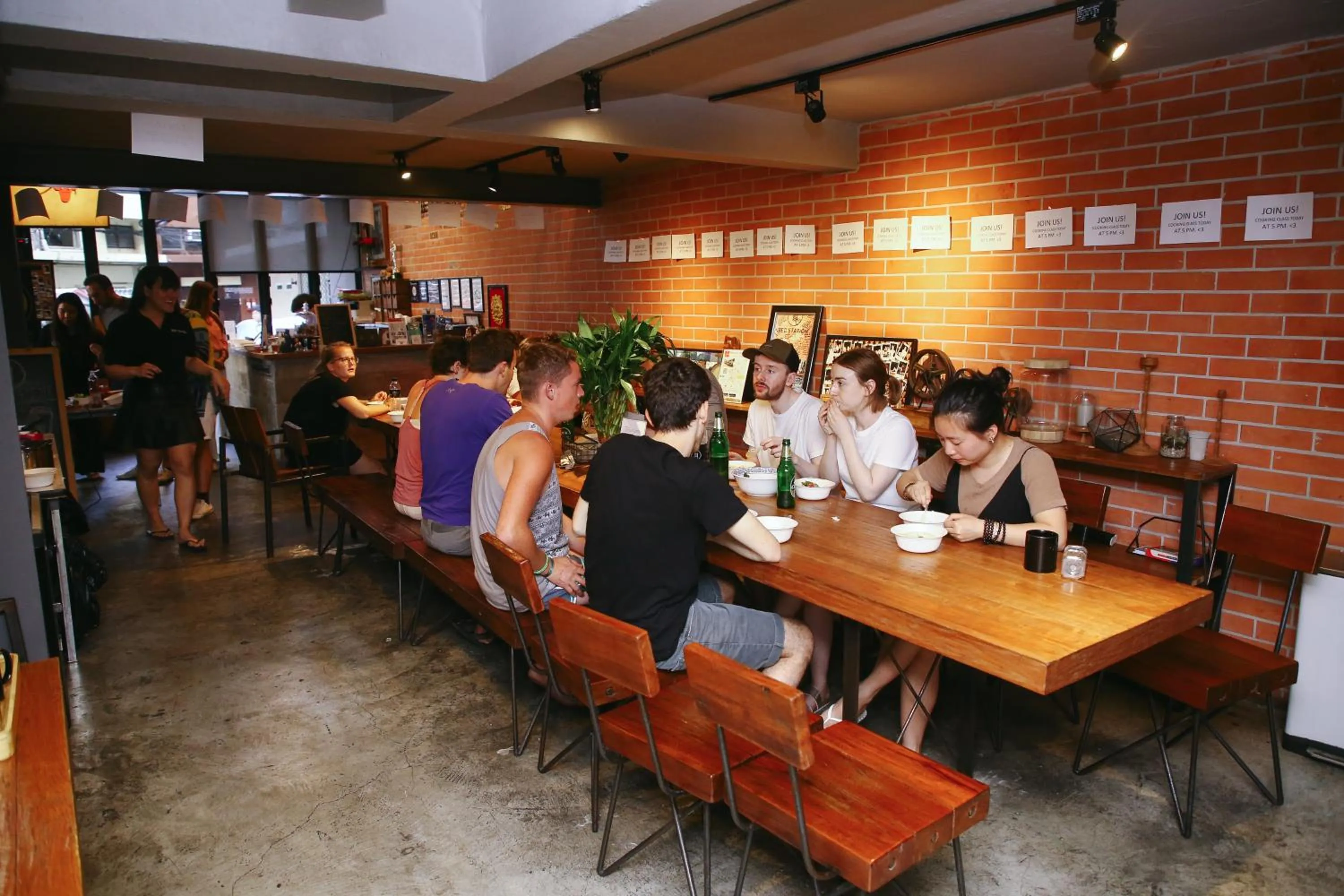 Evening entertainment in BED STATION Hostel Ratchthewi