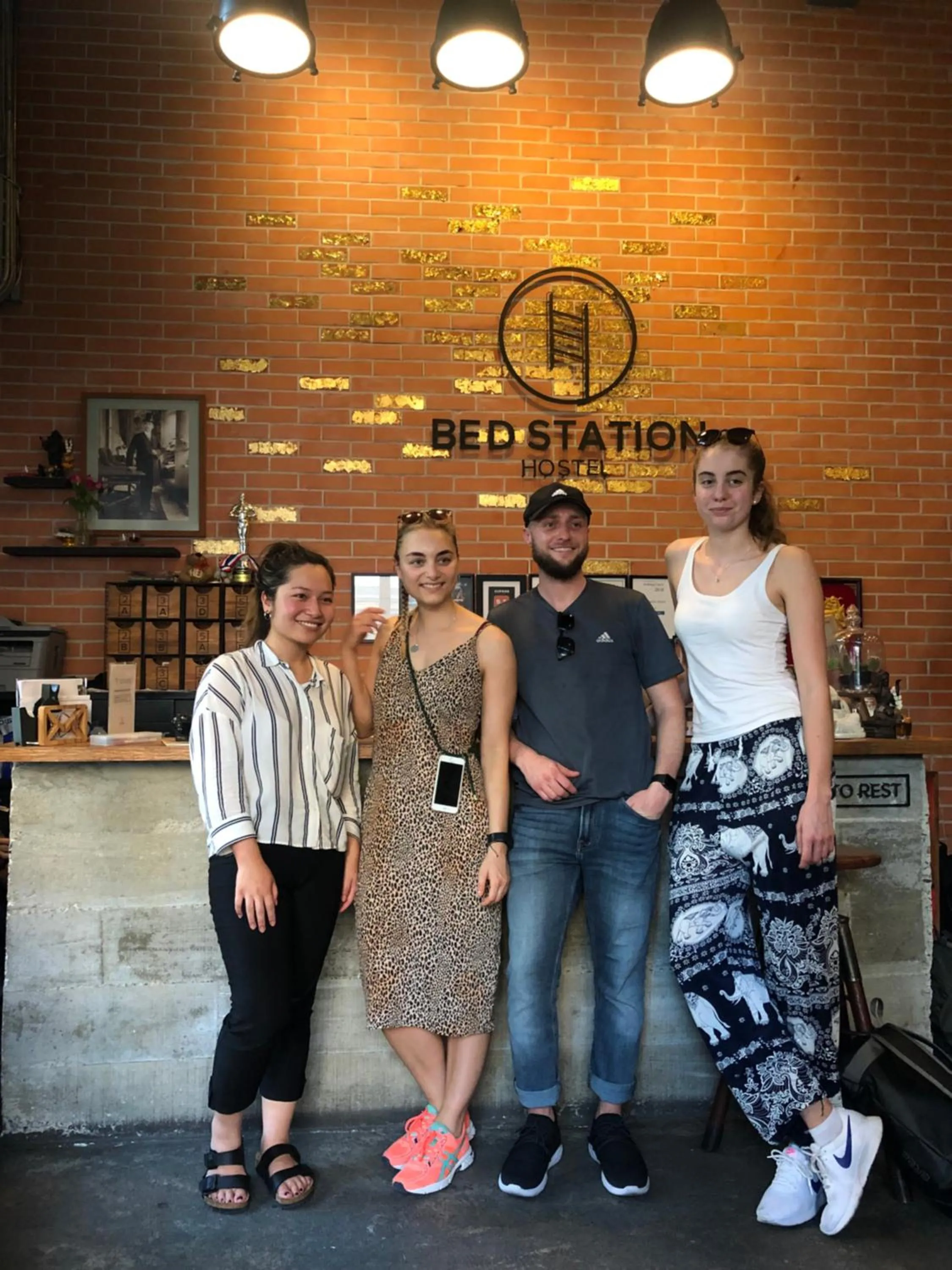 BED STATION Hostel Ratchthewi