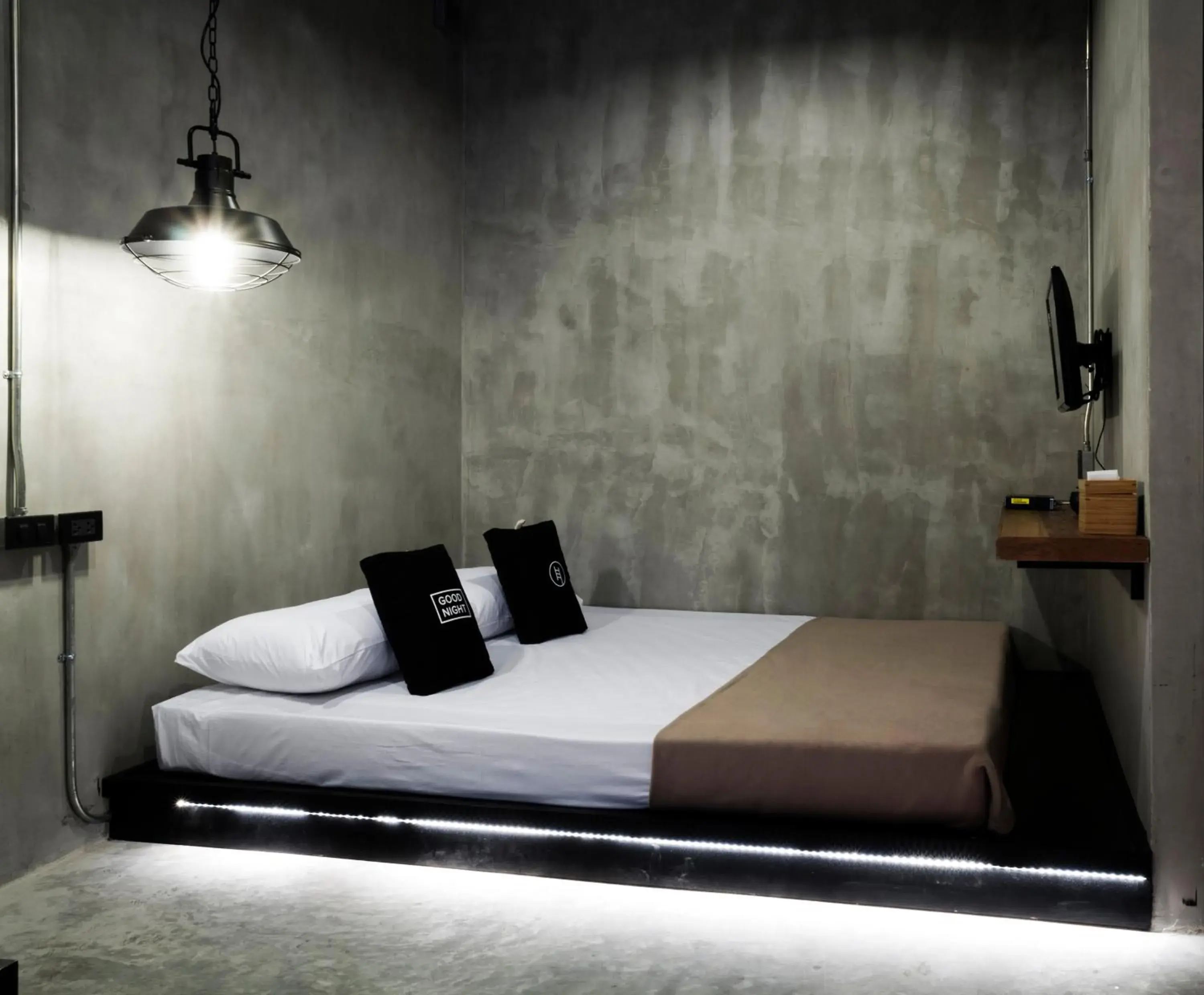 Standard Double Room with Shared Bathroom - No Window in BED STATION Hostel Ratchthewi Standard Double Room with Shared Bathroom - No Window in BED STATION Hostel Ratchthewi