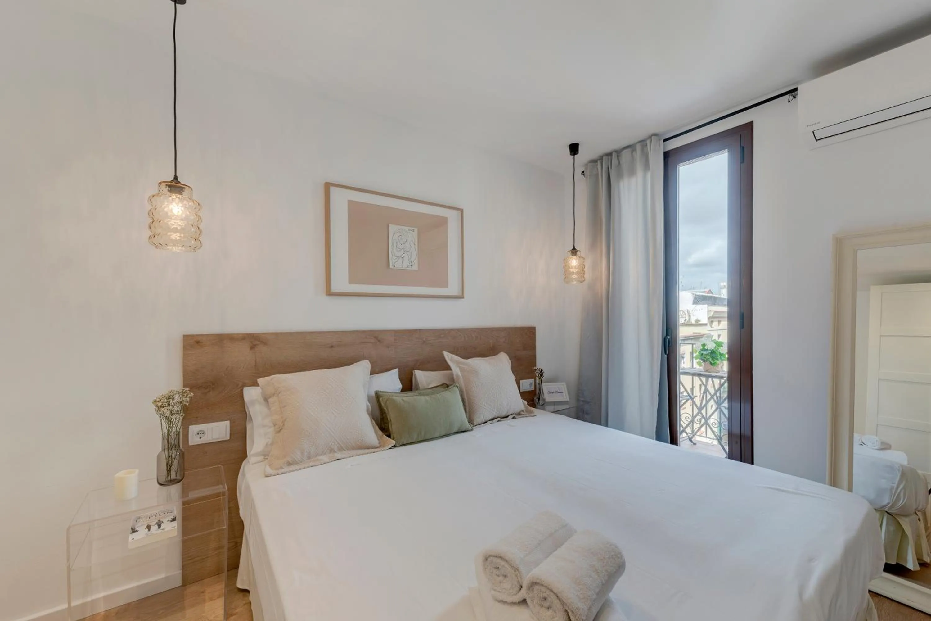 Bed in Happy Apartments