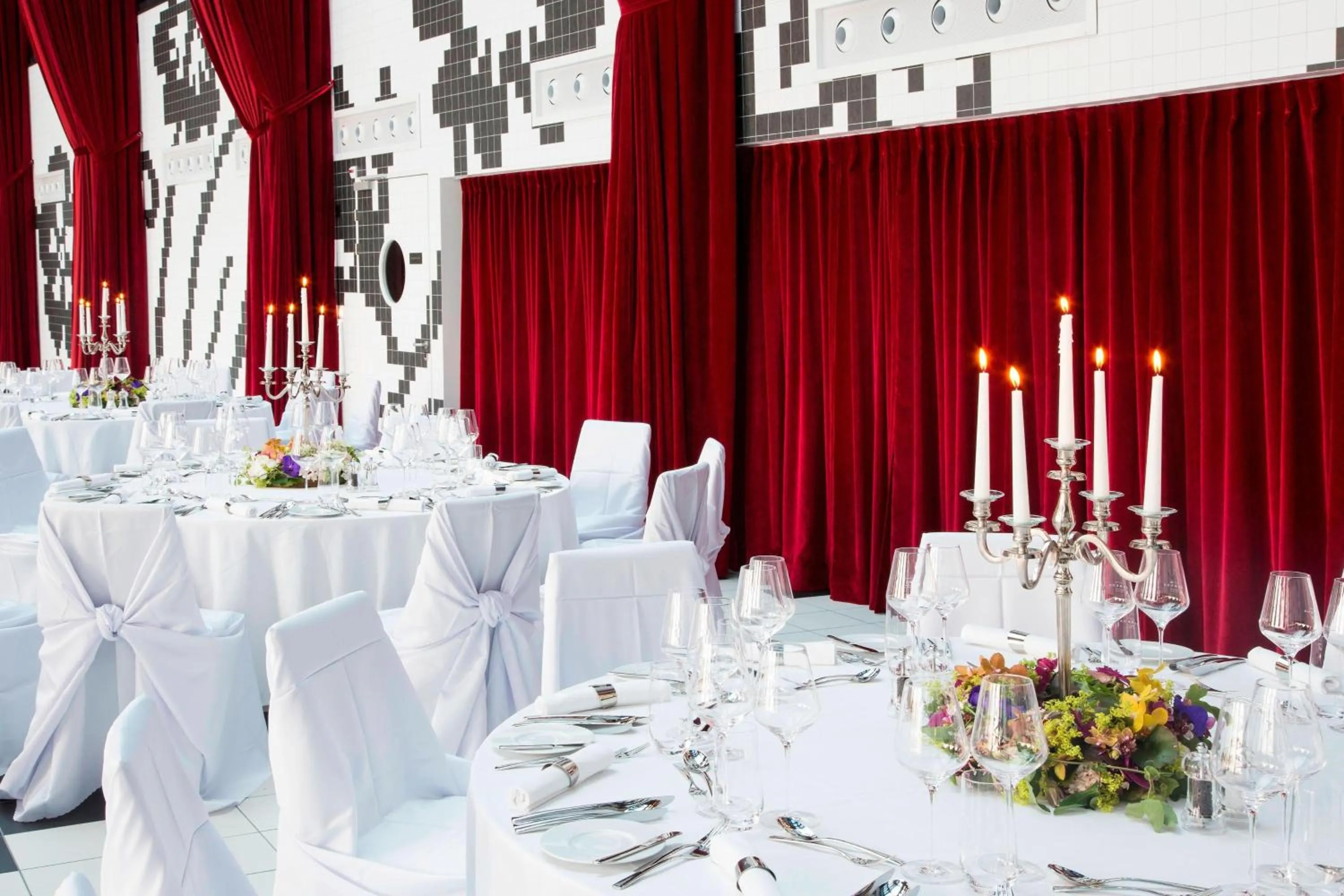 Banquet/Function facilities in Kameha Grand Zurich, Autograph Collection