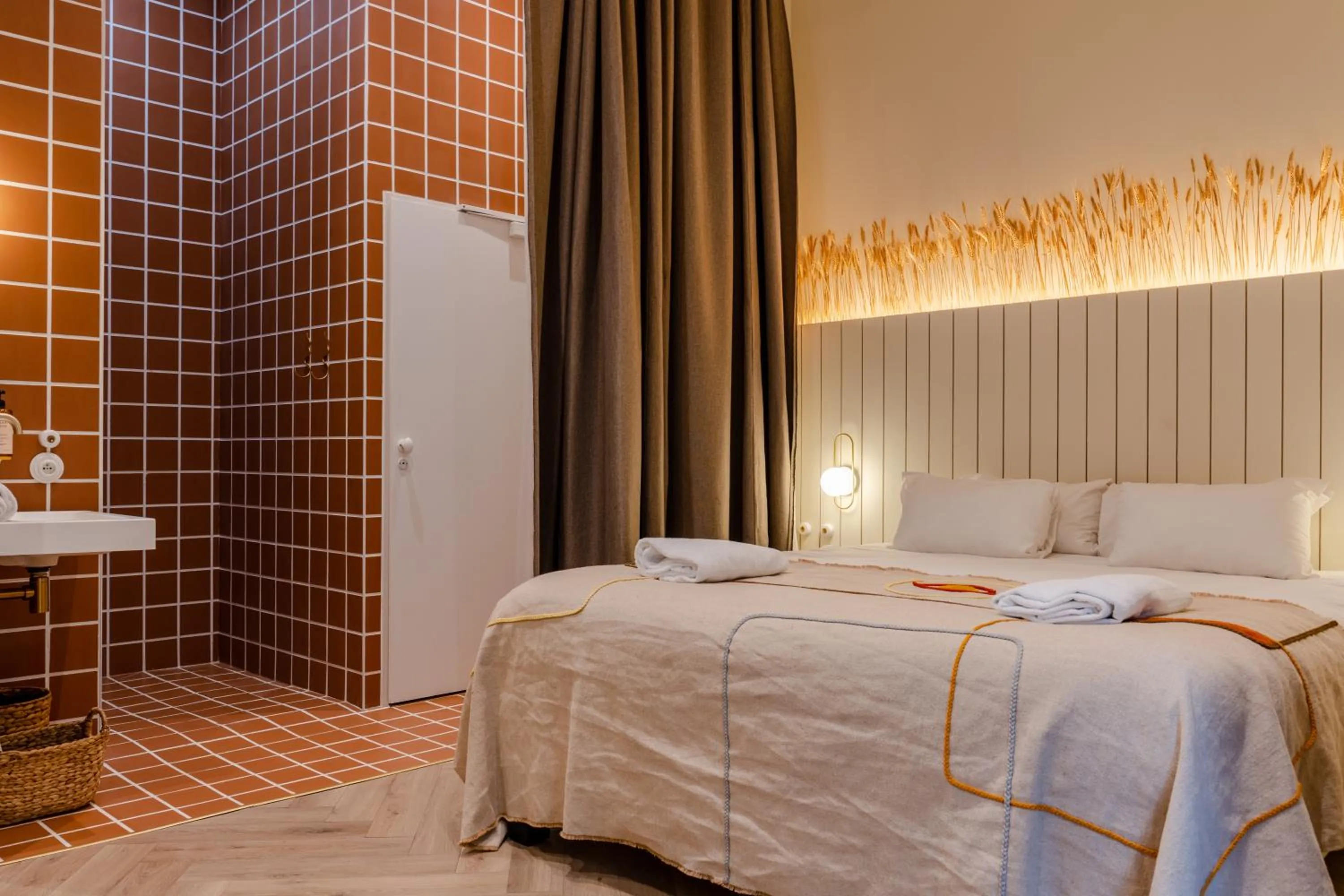 Photo of the whole room, Bed in Hotel M Soleil - Montpellier Centre Saint Roch