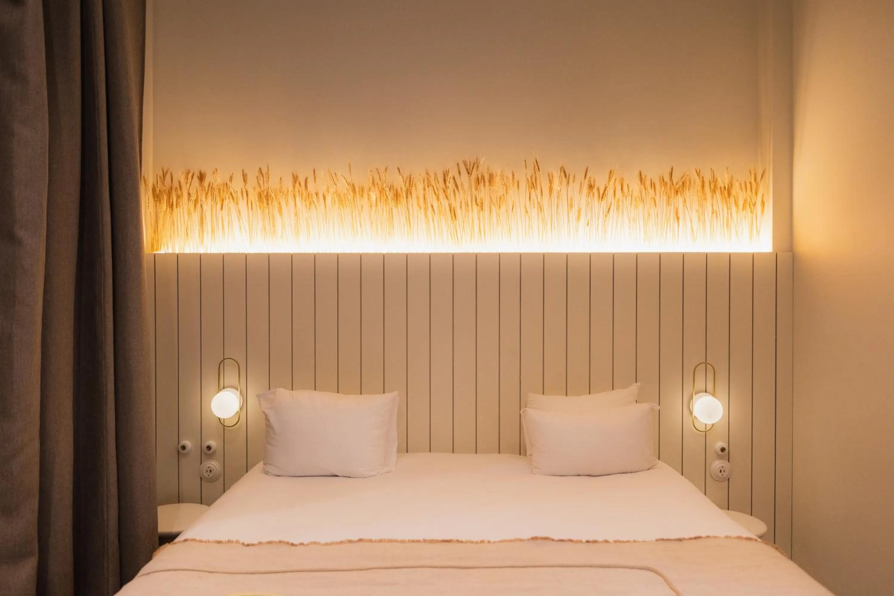 Photo of the whole room, Bed in Hotel M Soleil - Montpellier Centre Saint Roch