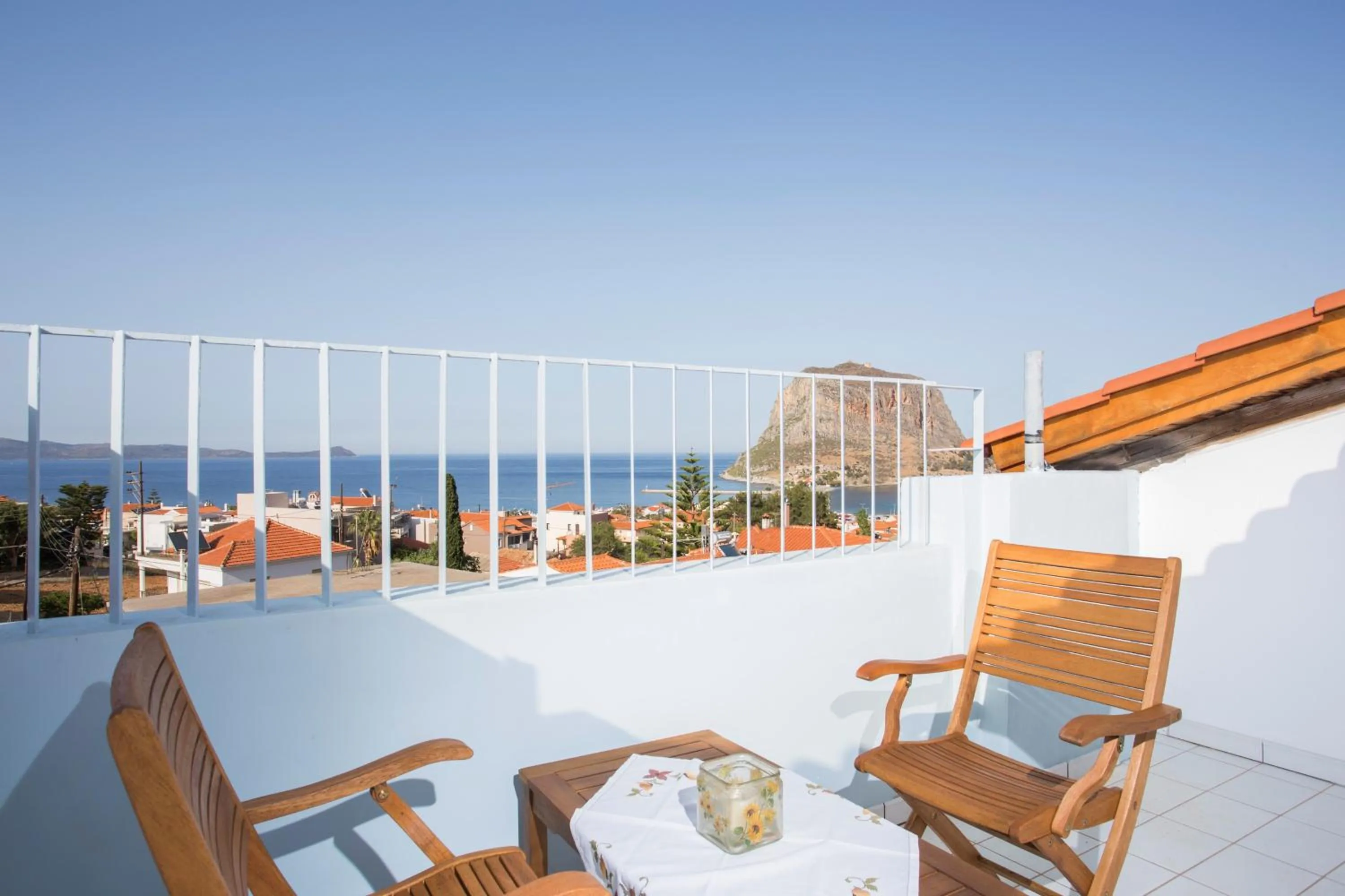 Balcony/Terrace in Monemvasia Green Apartments
