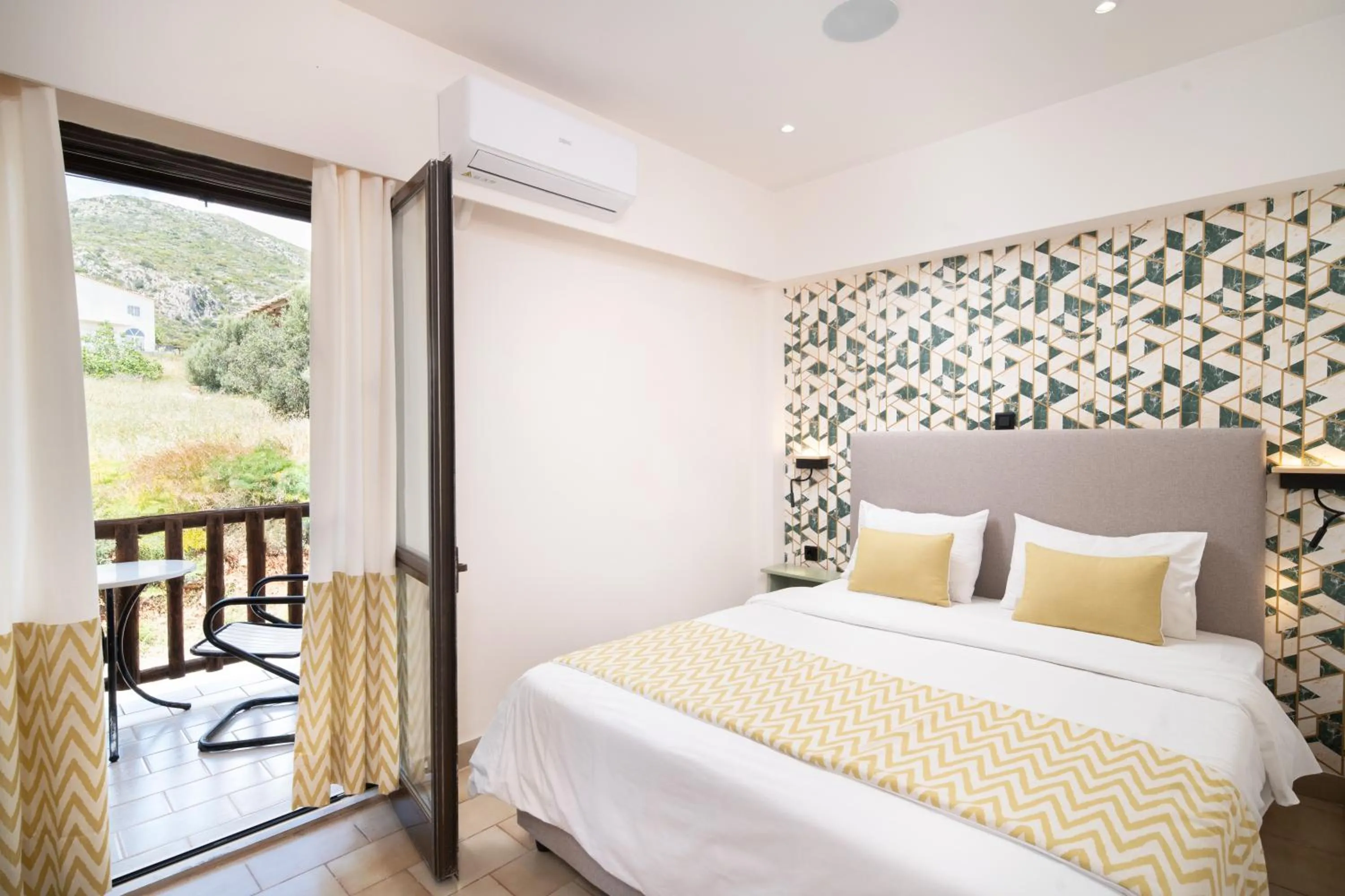 Bedroom, Bed in Monemvasia Green Apartments