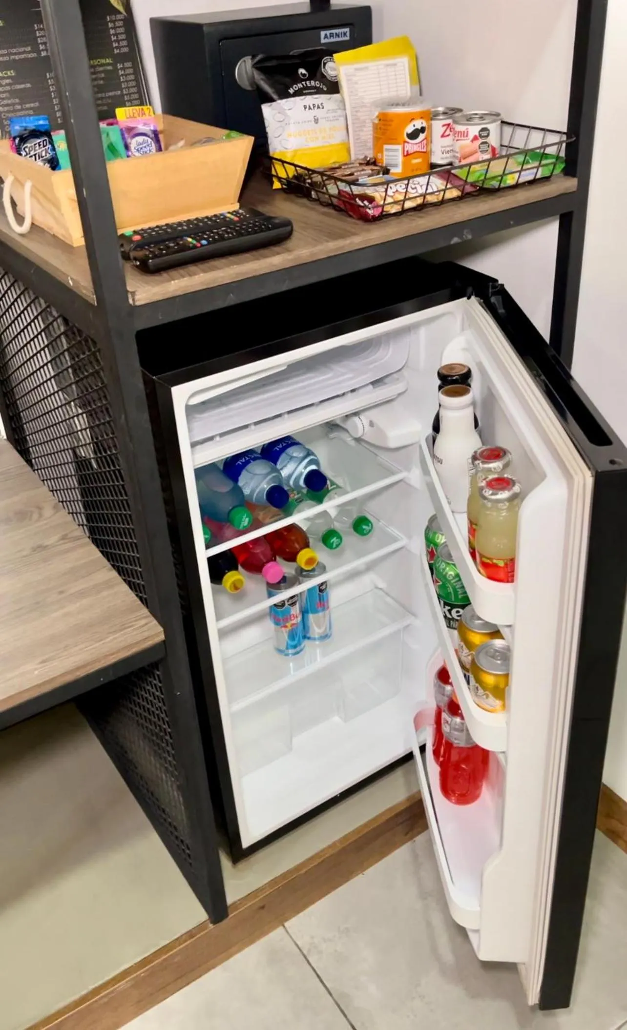 Food and drinks in Hotel Embajada 44