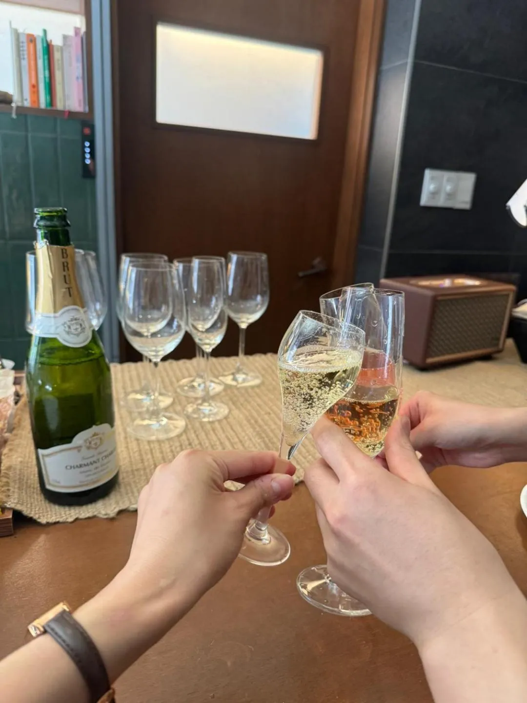 Restaurant/places to eat in The Phase Boutique Hotel 동대문