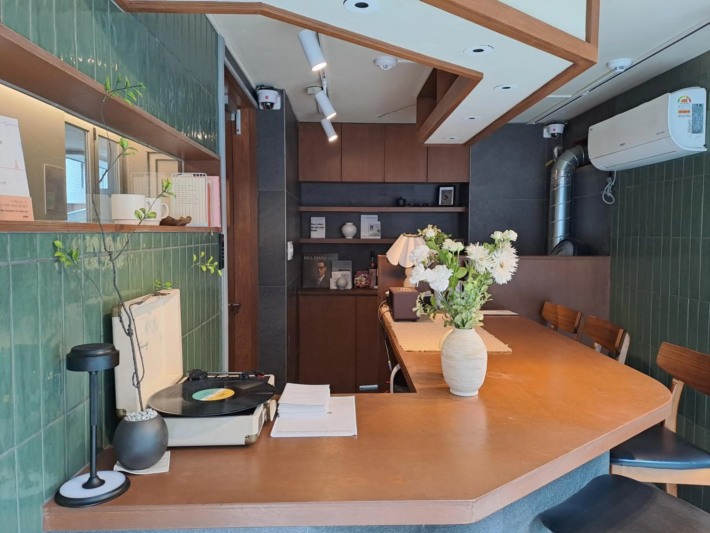 Restaurant/places to eat in The Phase Boutique Hotel 동대문