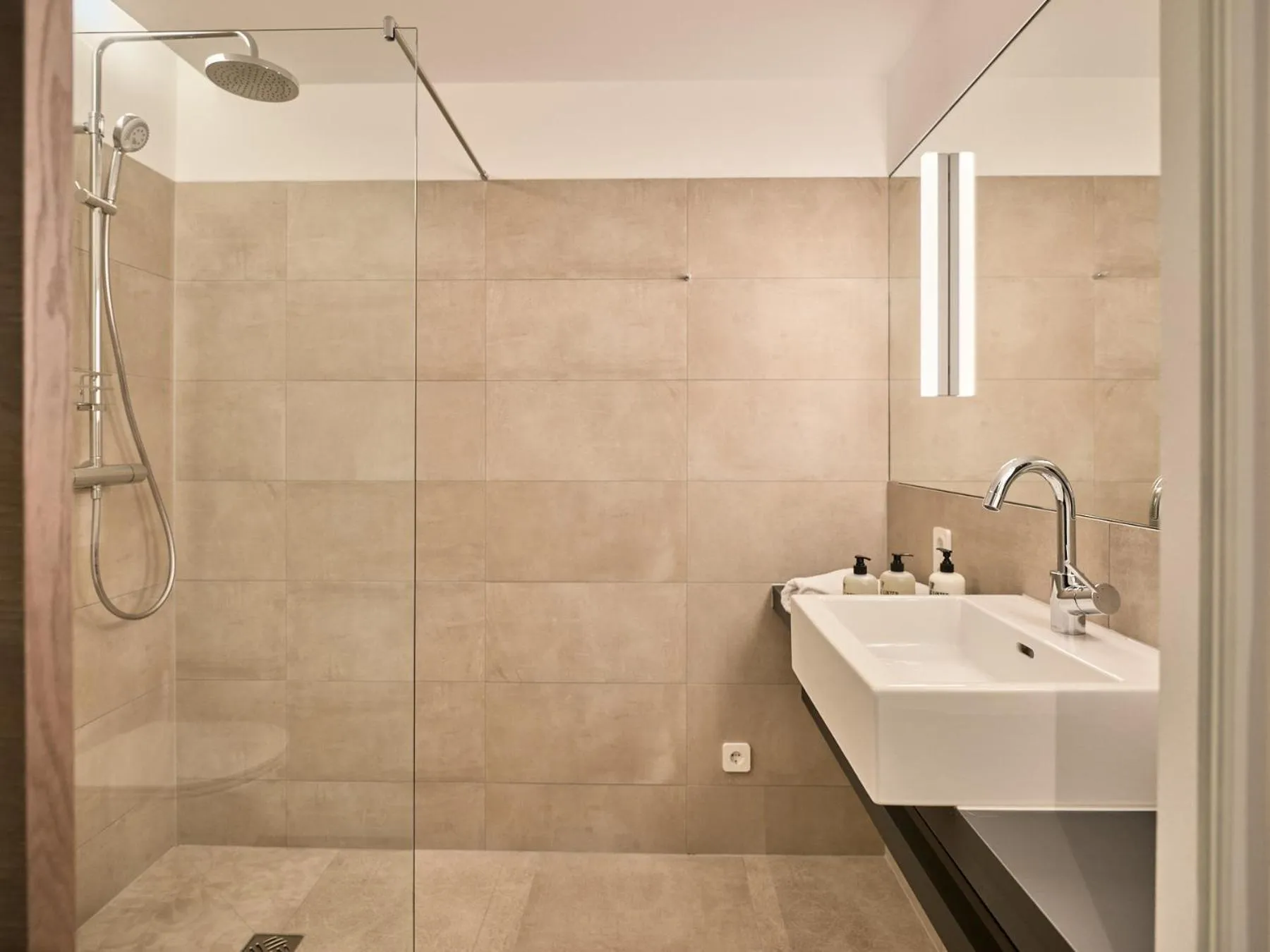 Bathroom in Panoramahotel Fliesserhof