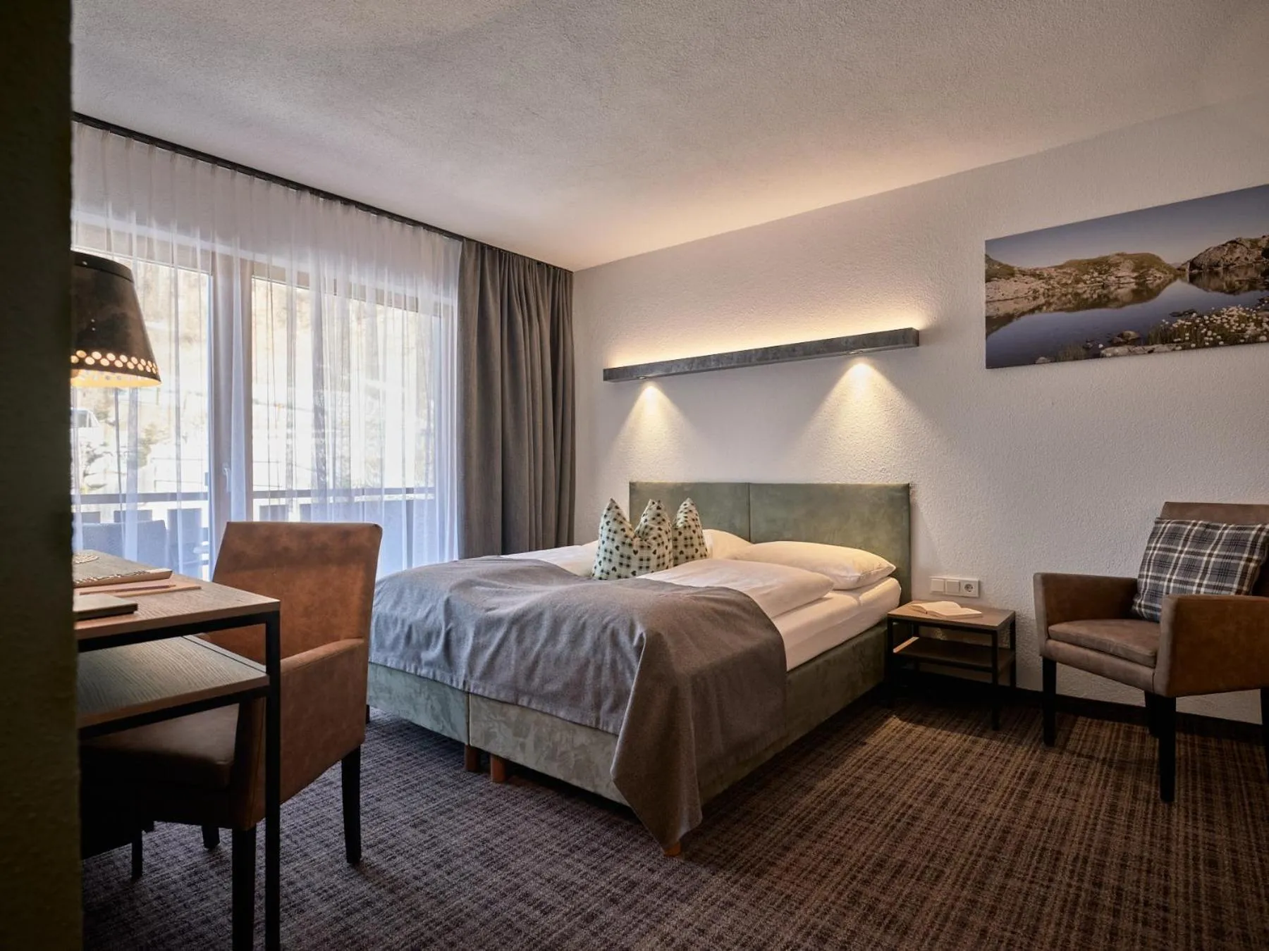 Bedroom, Bed in Panoramahotel Fliesserhof