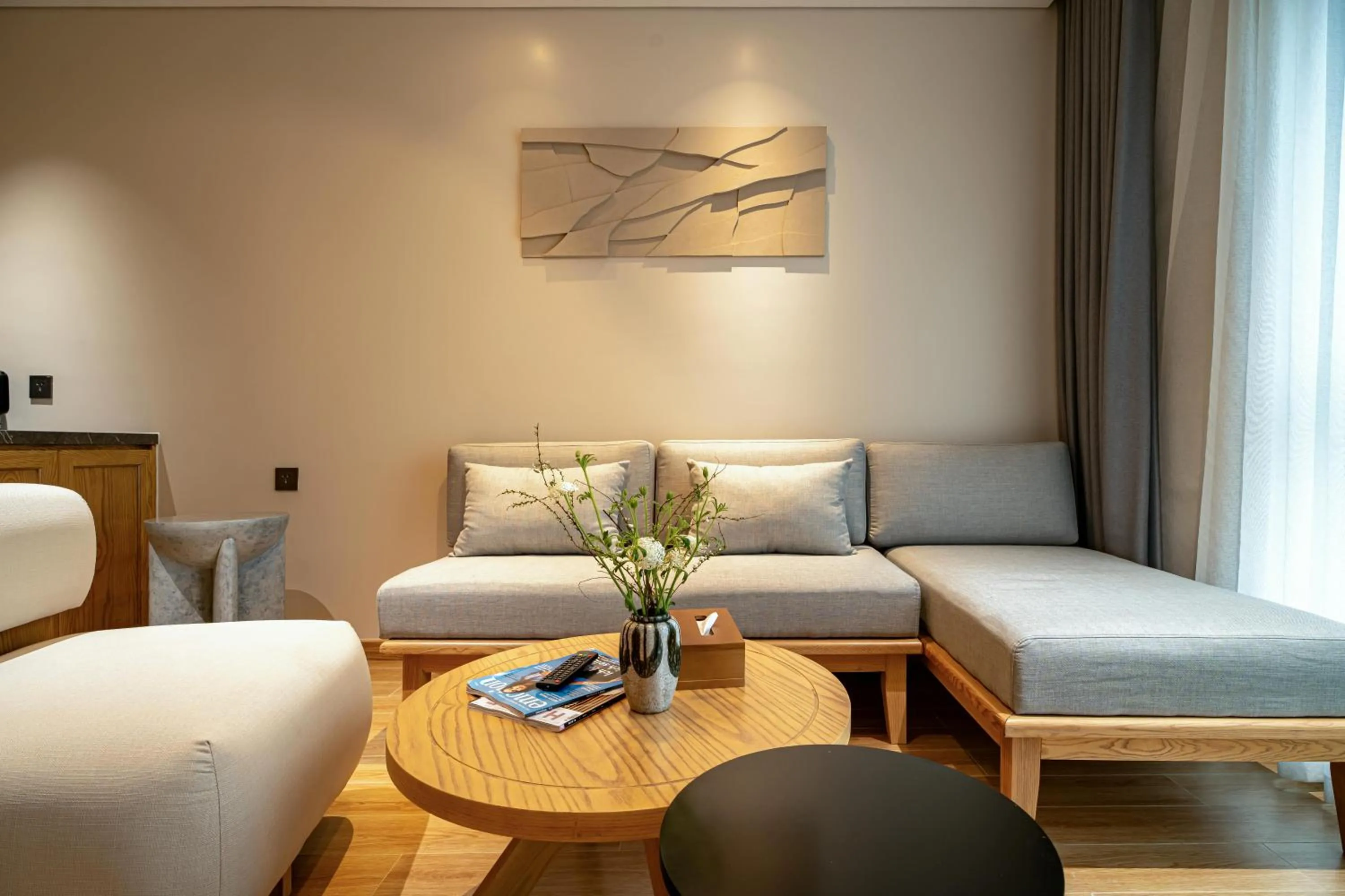 Living room in Nam Dat Hotel by D'Lecia Ha Long