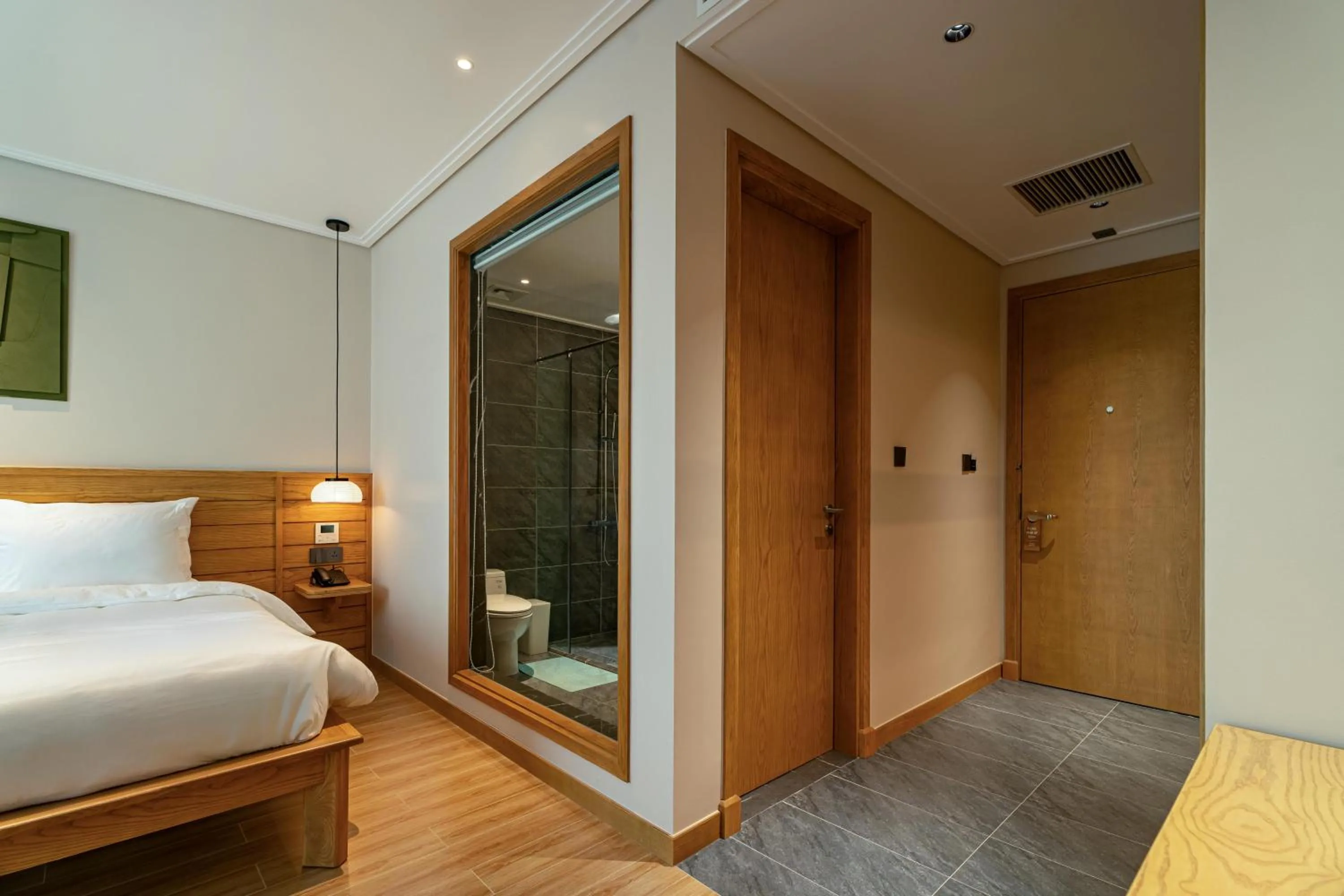 Photo of the whole room, Bed in Nam Dat Hotel by D'Lecia Ha Long